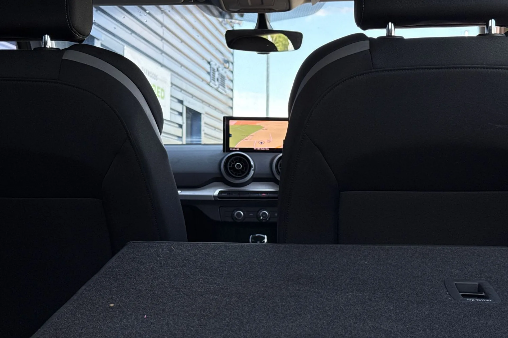 Audi Q2 thumbnail image number 20