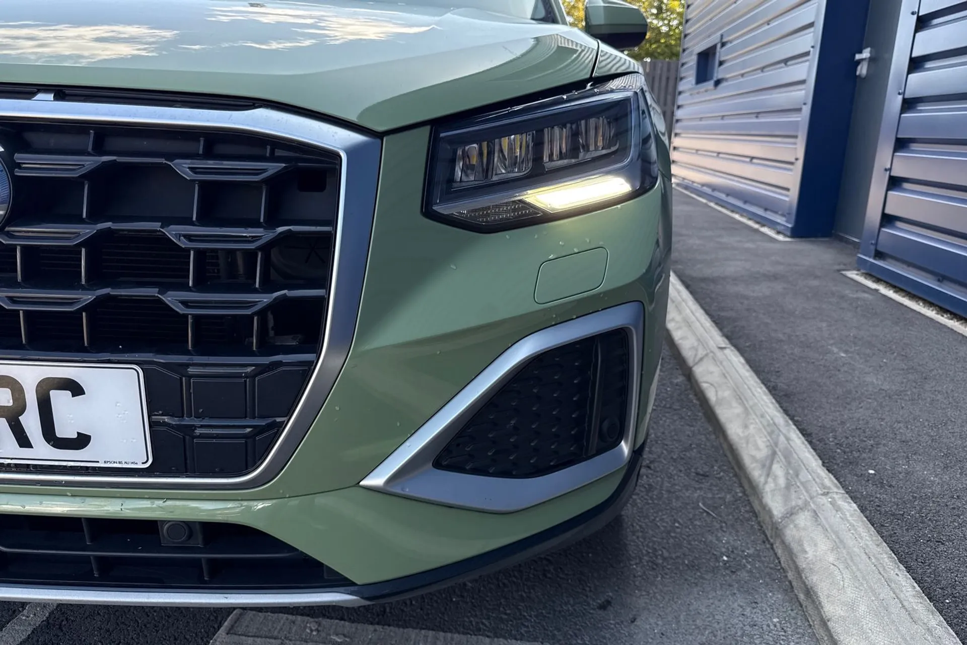 Audi Q2 thumbnail image number 23