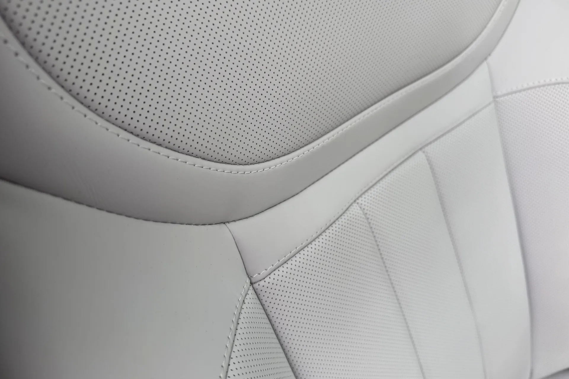 LAND ROVER RANGE ROVER SPORT thumbnail image number 38