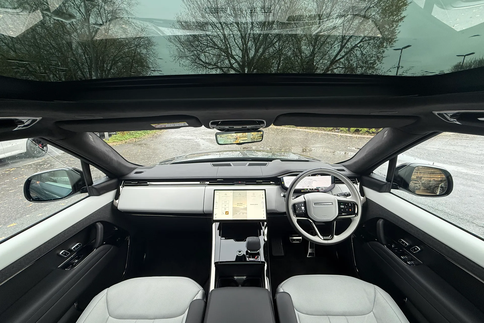 LAND ROVER RANGE ROVER SPORT thumbnail image number 3