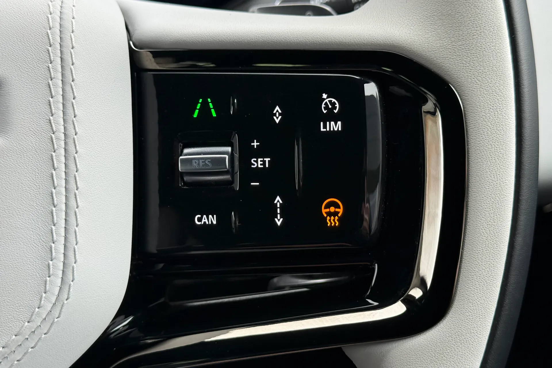 LAND ROVER RANGE ROVER SPORT thumbnail image number 29