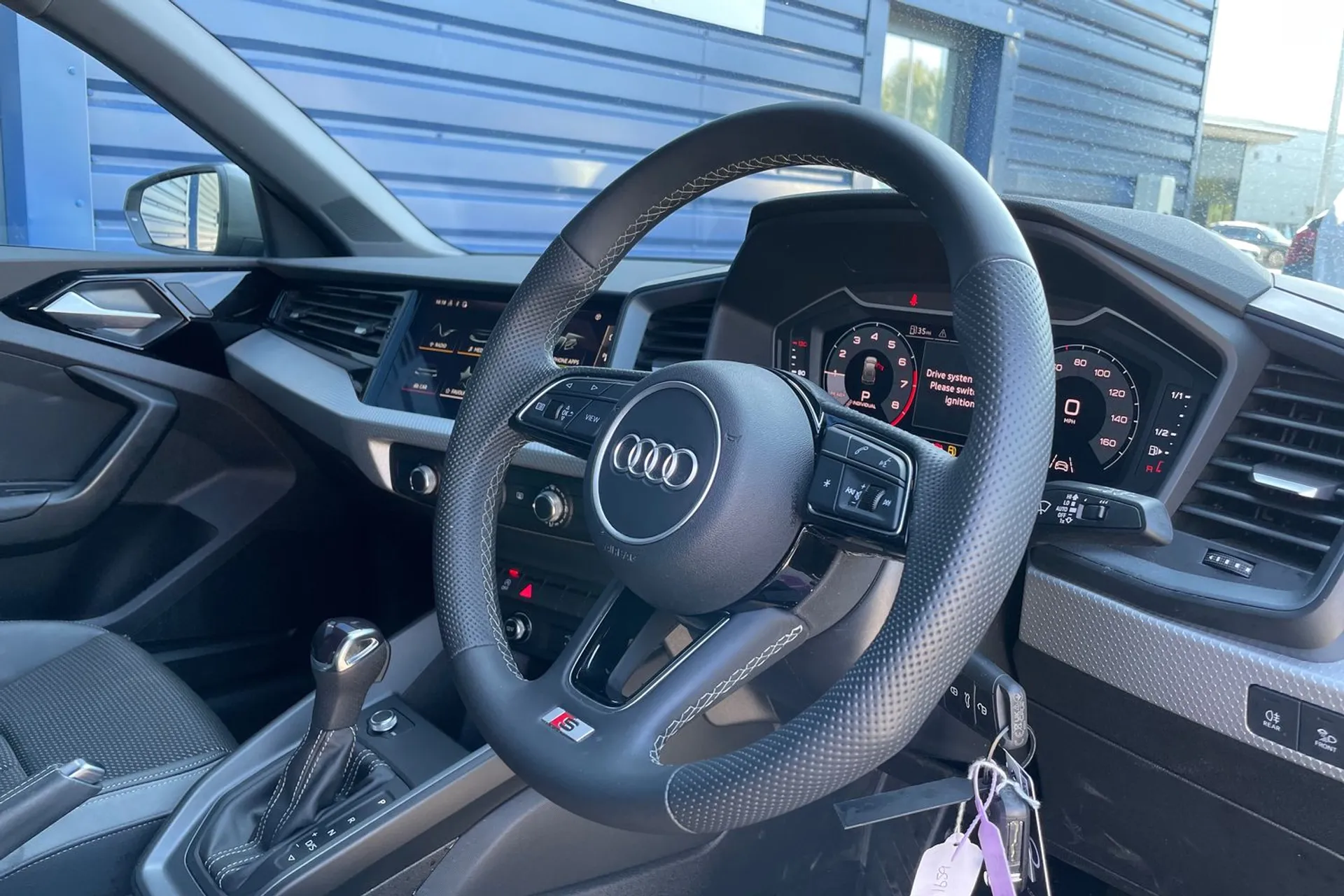 Audi A1 thumbnail image number 28