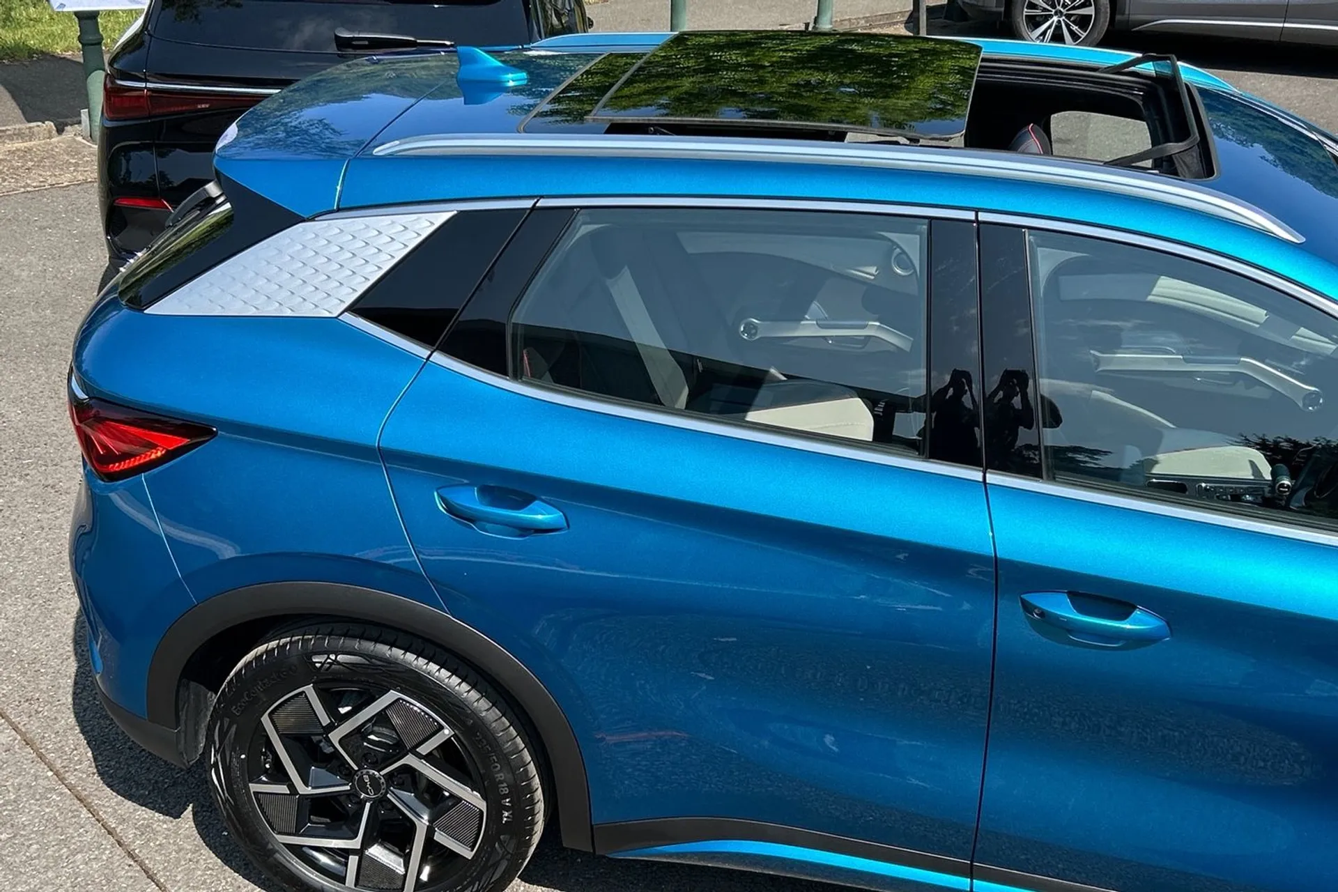 BYD ATTO 3 thumbnail image number 29
