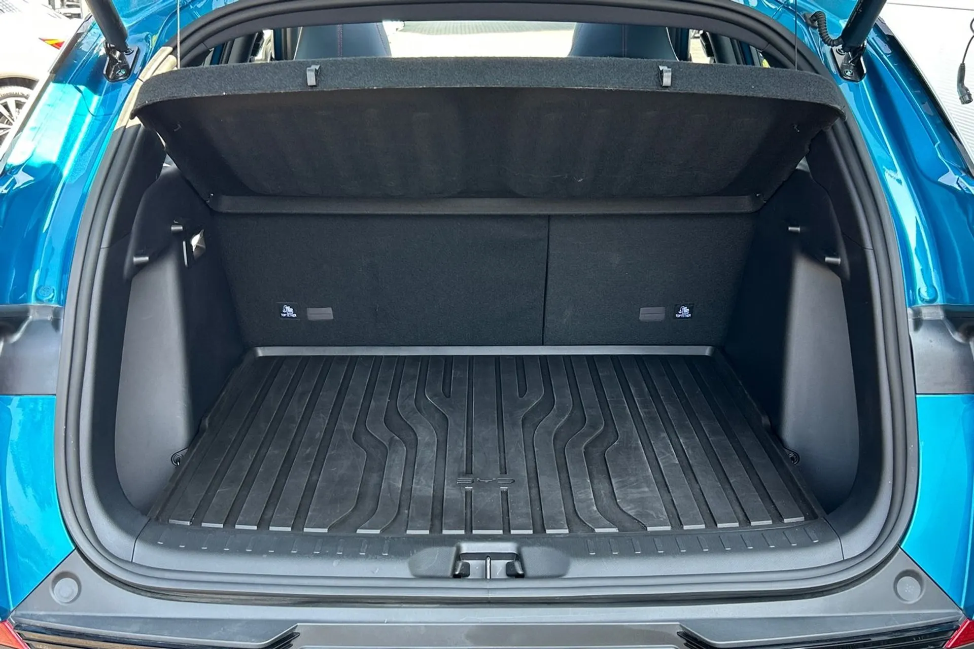 BYD ATTO 3 thumbnail image number 26
