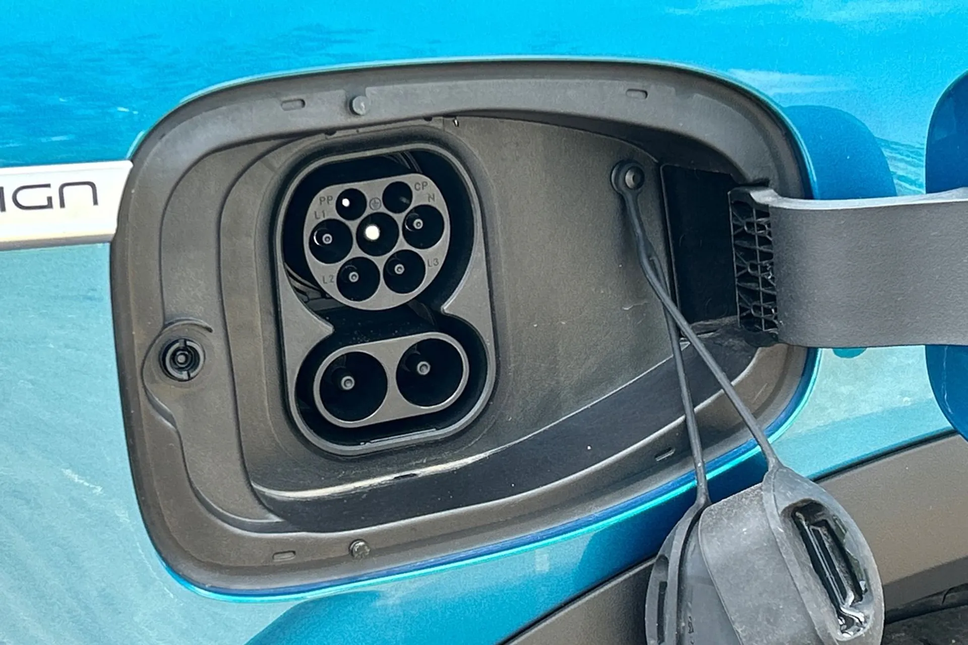 BYD ATTO 3 thumbnail image number 23