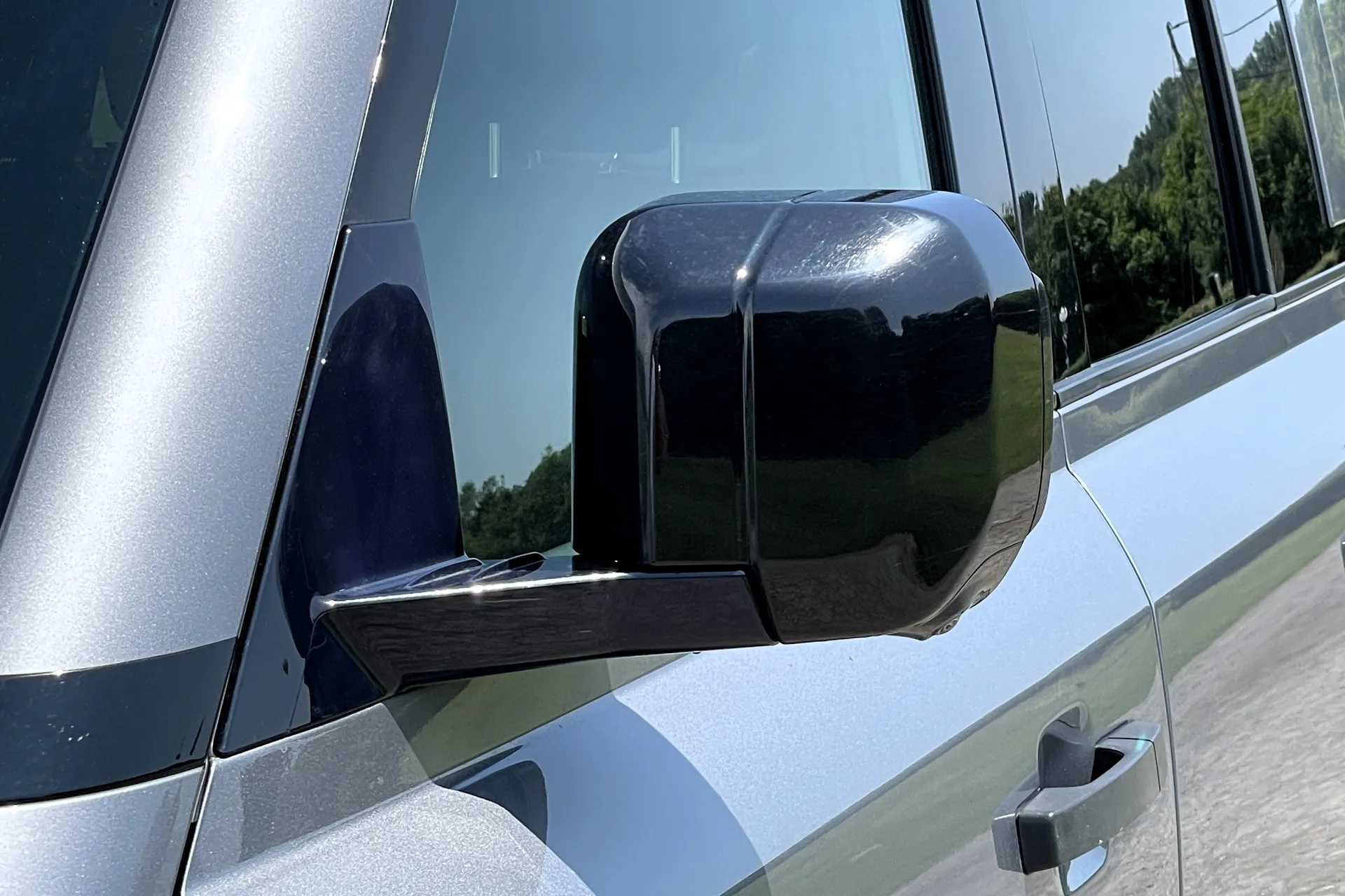 LAND ROVER DEFENDER thumbnail image number 12