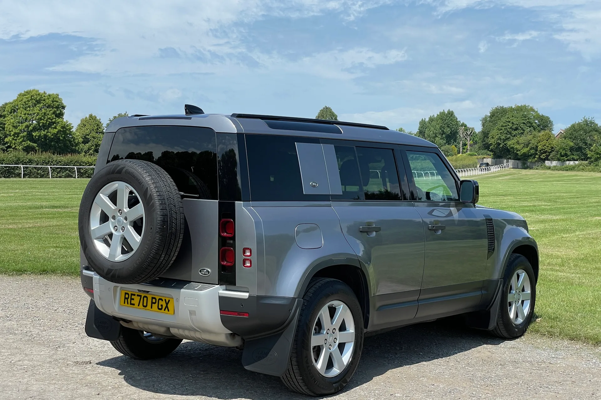 LAND ROVER DEFENDER thumbnail image number 20