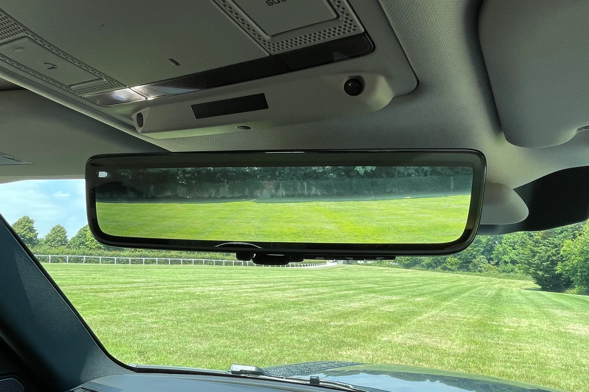 LAND ROVER DEFENDER thumbnail image number 48
