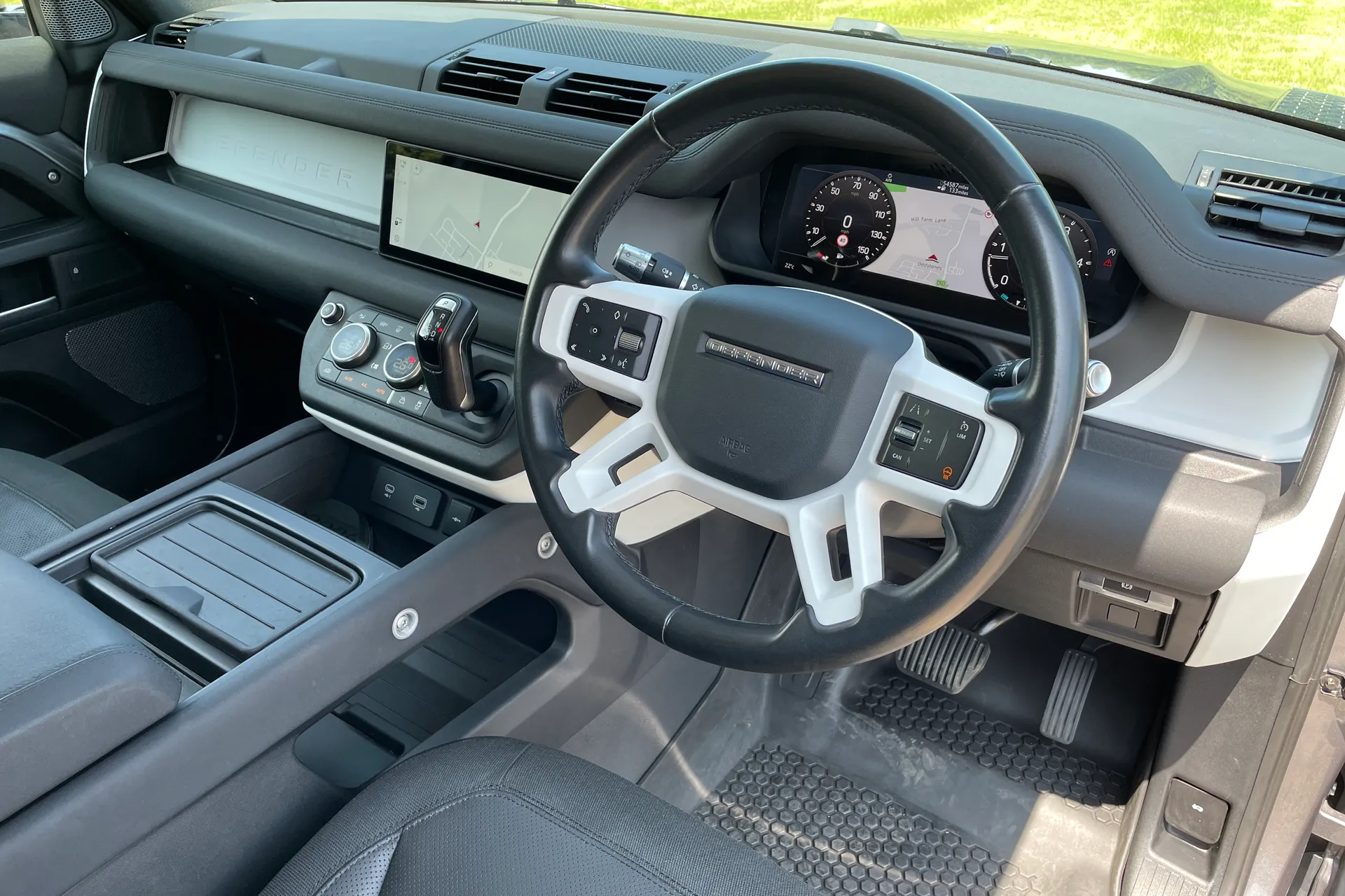 LAND ROVER DEFENDER thumbnail image number 5