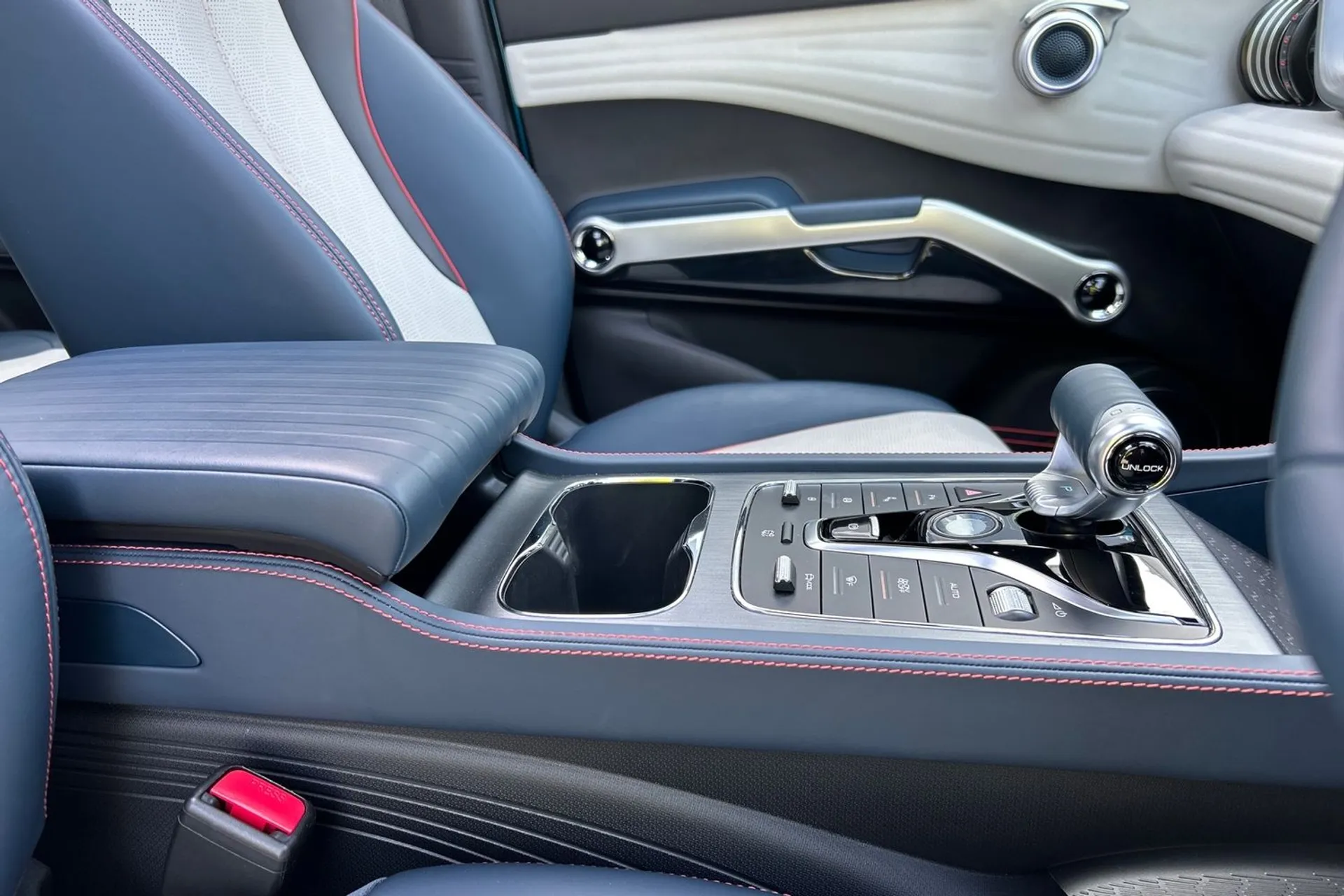 BYD ATTO 3 thumbnail image number 56