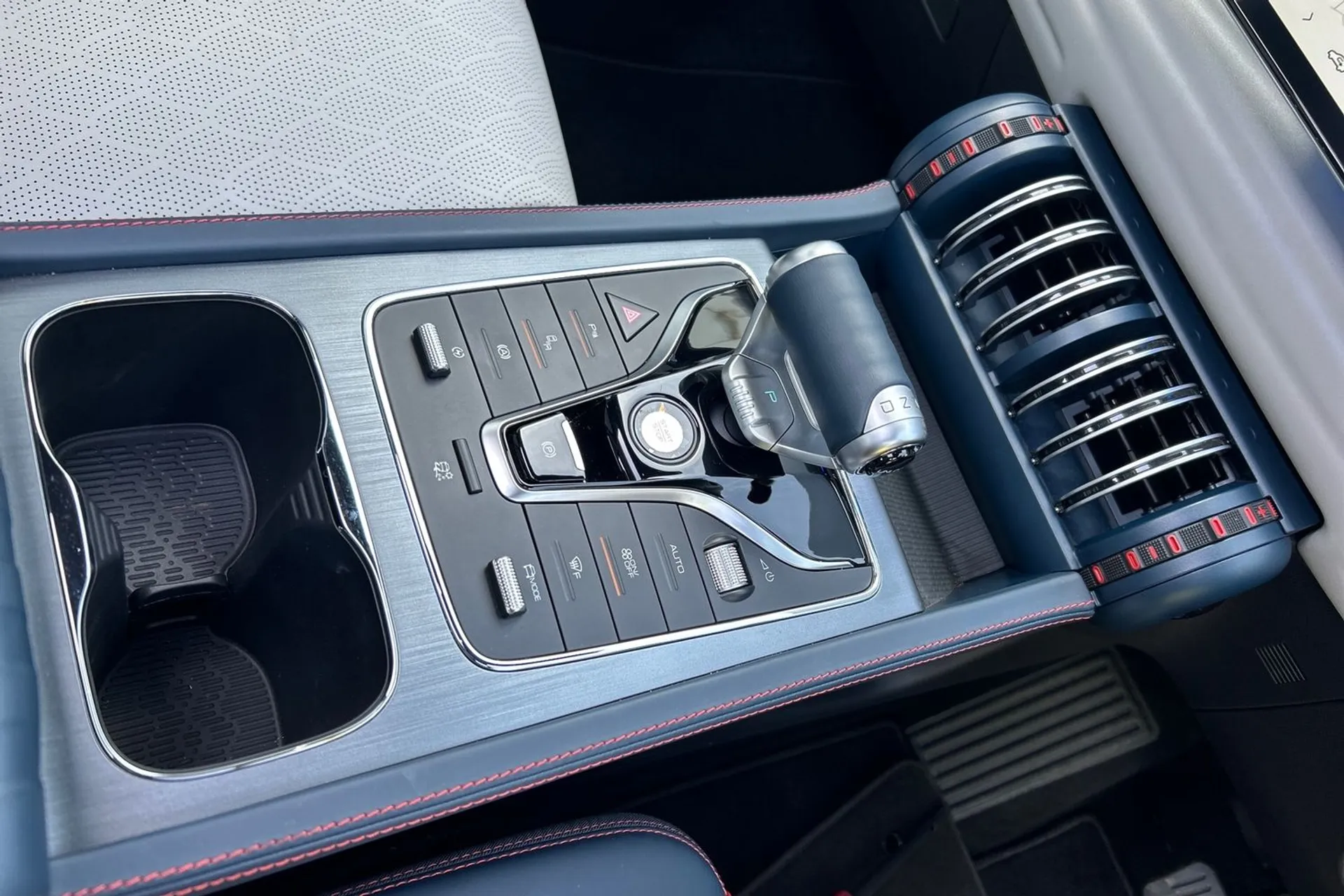 BYD ATTO 3 thumbnail image number 57