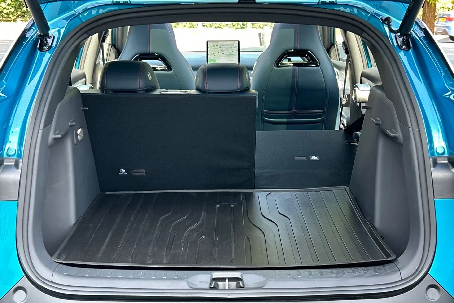 BYD ATTO 3 thumbnail image number 41