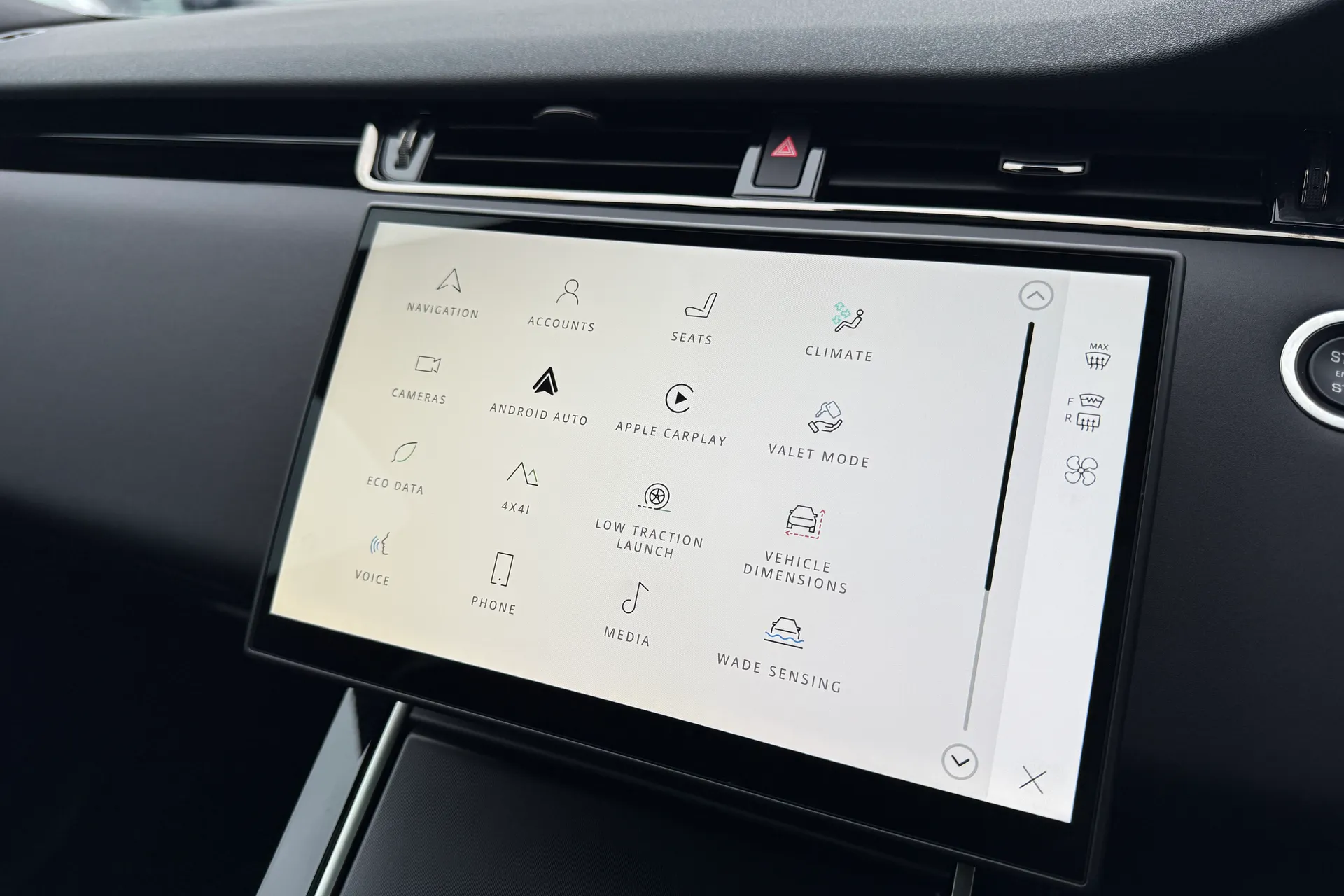 LAND ROVER RANGE ROVER EVOQUE thumbnail image number 36