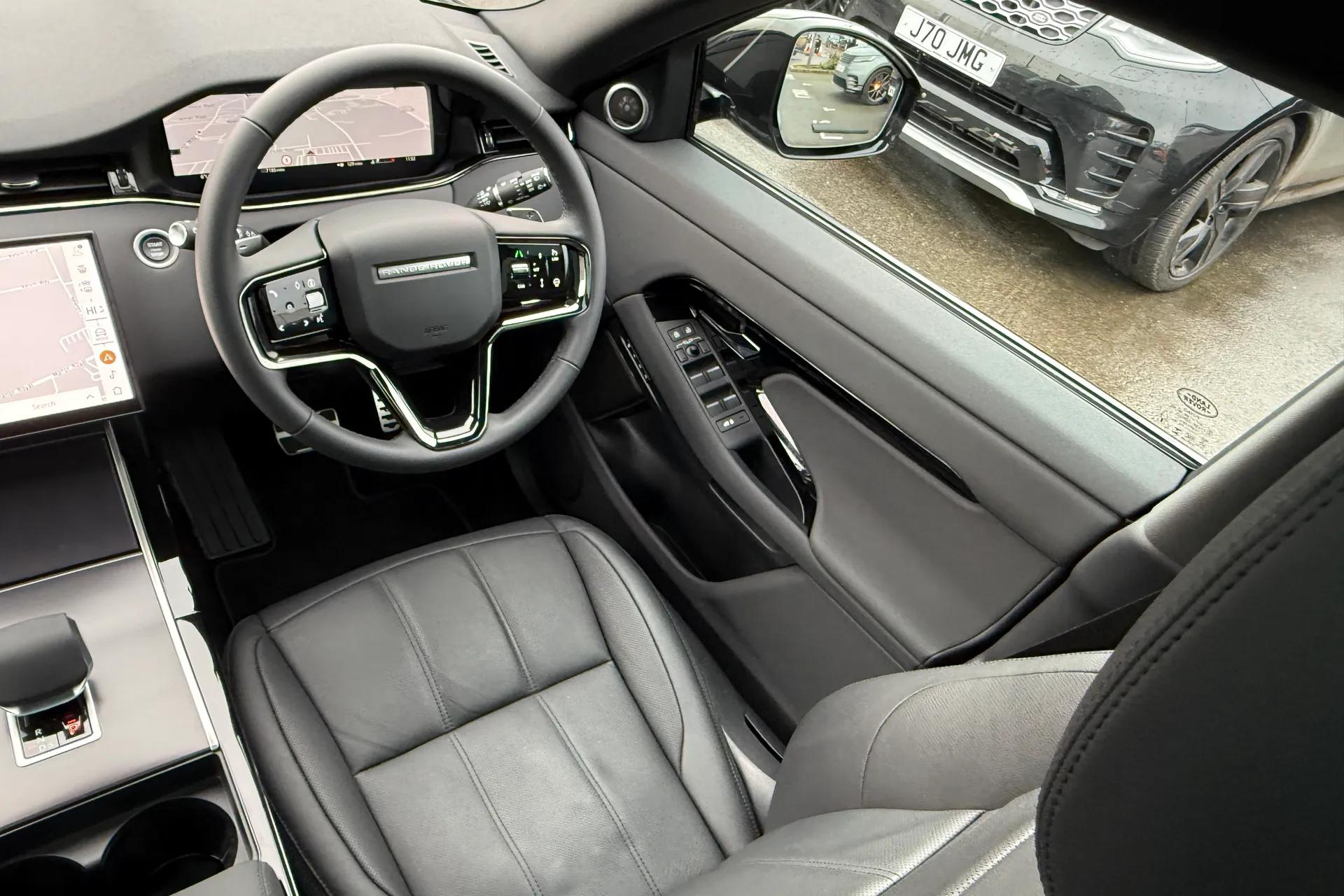 LAND ROVER RANGE ROVER EVOQUE thumbnail image number 22