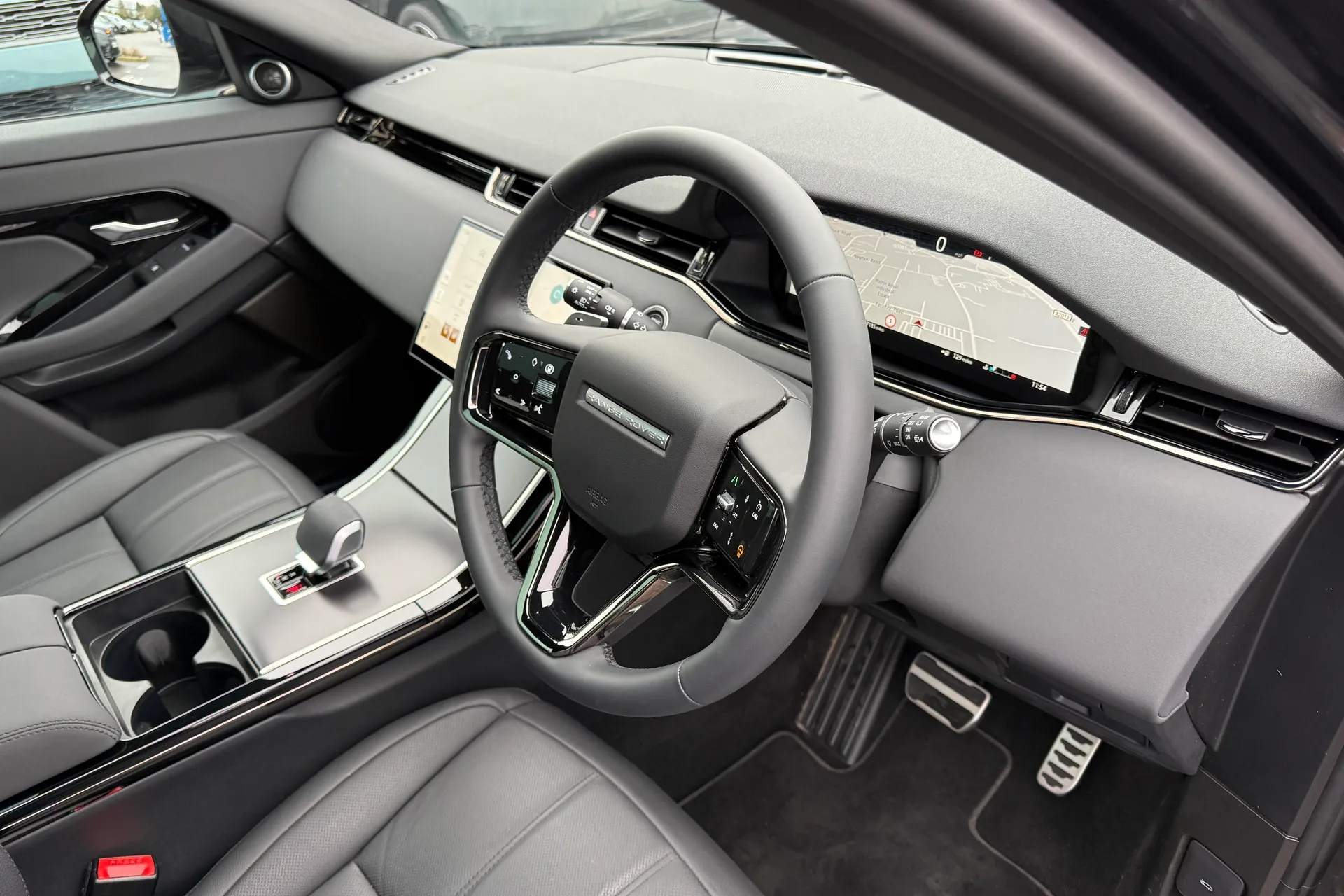 LAND ROVER RANGE ROVER EVOQUE thumbnail image number 28