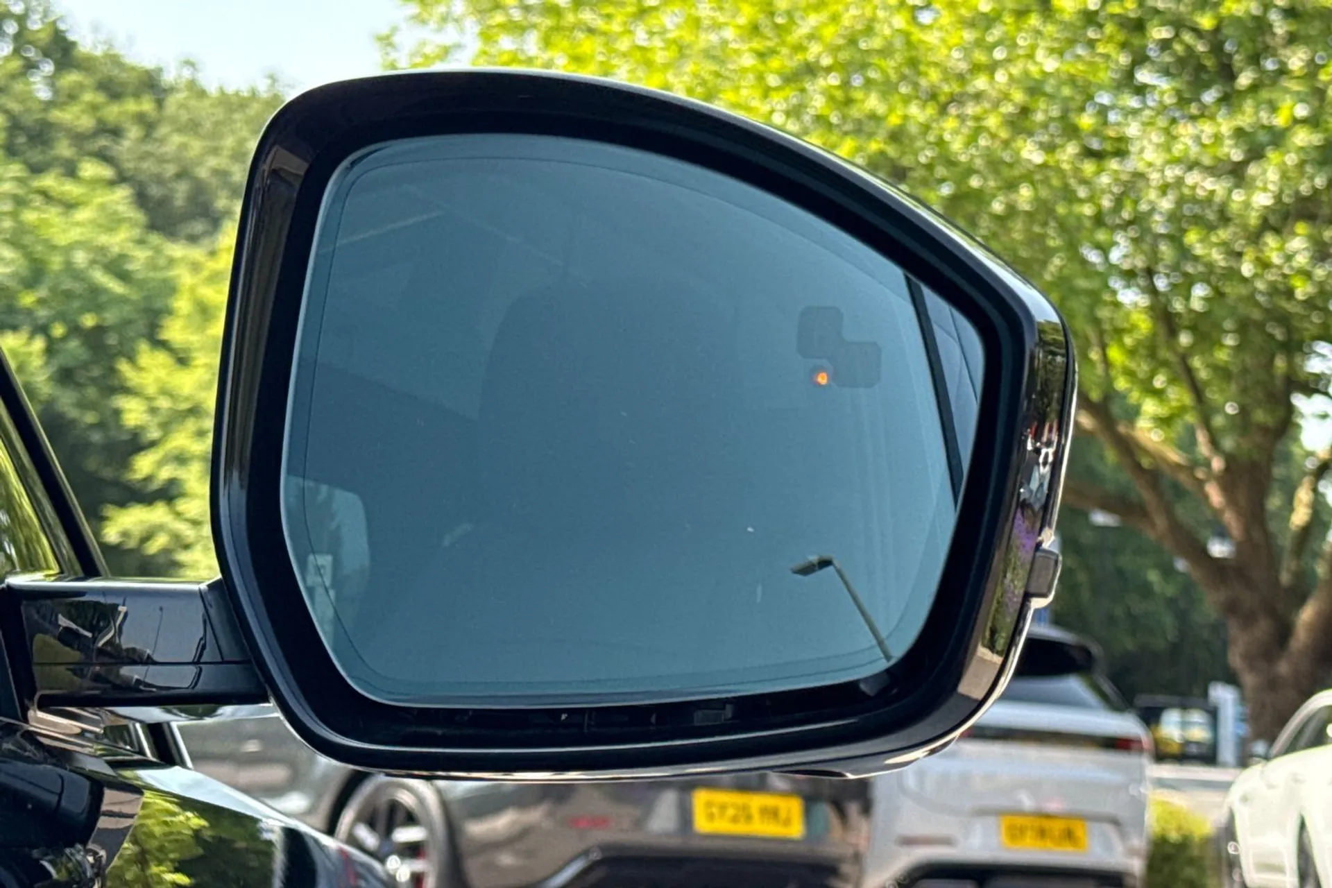 LAND ROVER RANGE ROVER EVOQUE thumbnail image number 12