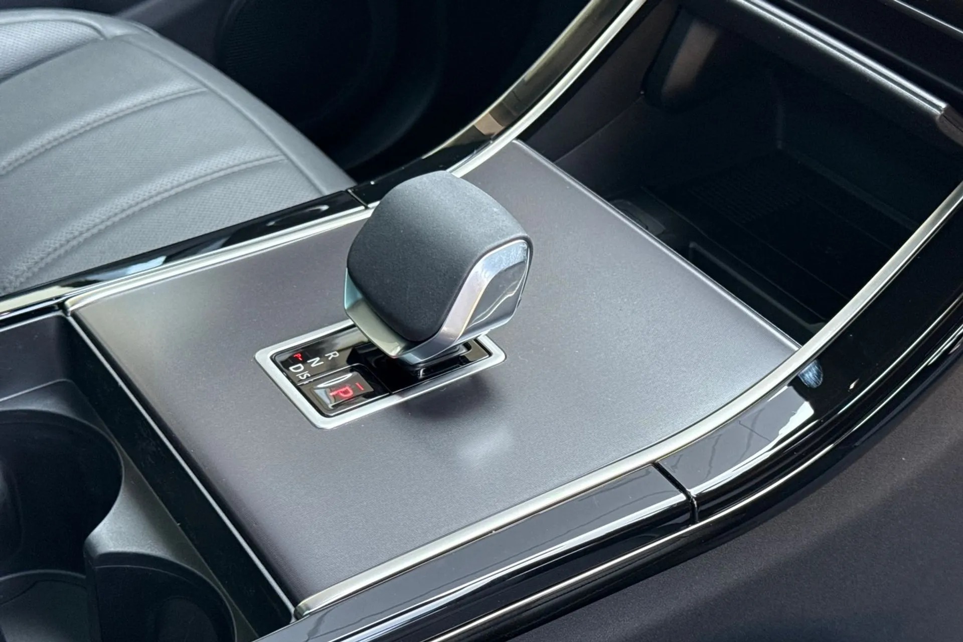 LAND ROVER RANGE ROVER EVOQUE thumbnail image number 26