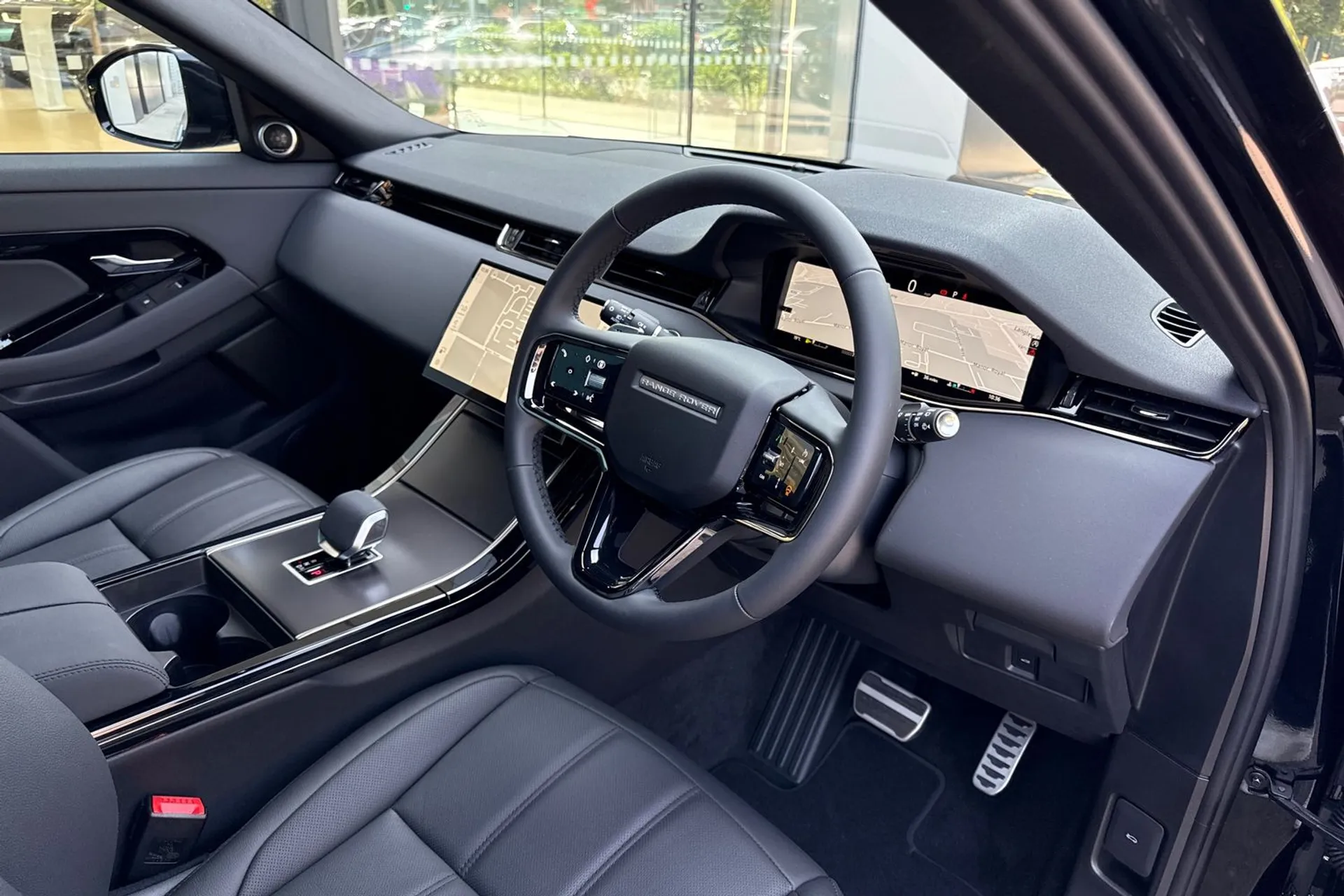 LAND ROVER RANGE ROVER EVOQUE thumbnail image number 41