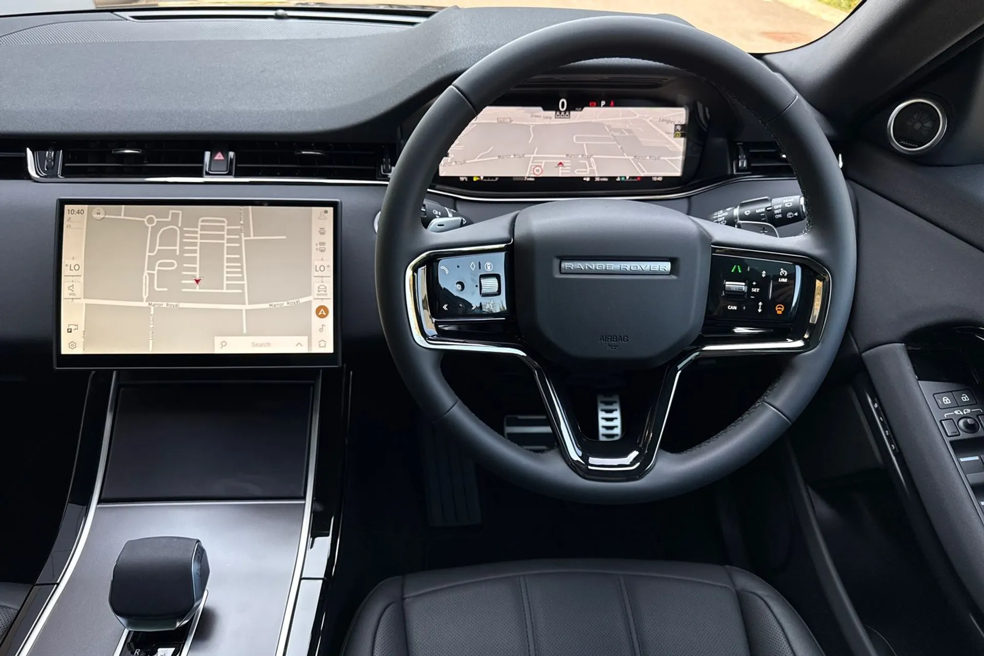 LAND ROVER RANGE ROVER EVOQUE thumbnail image number 29