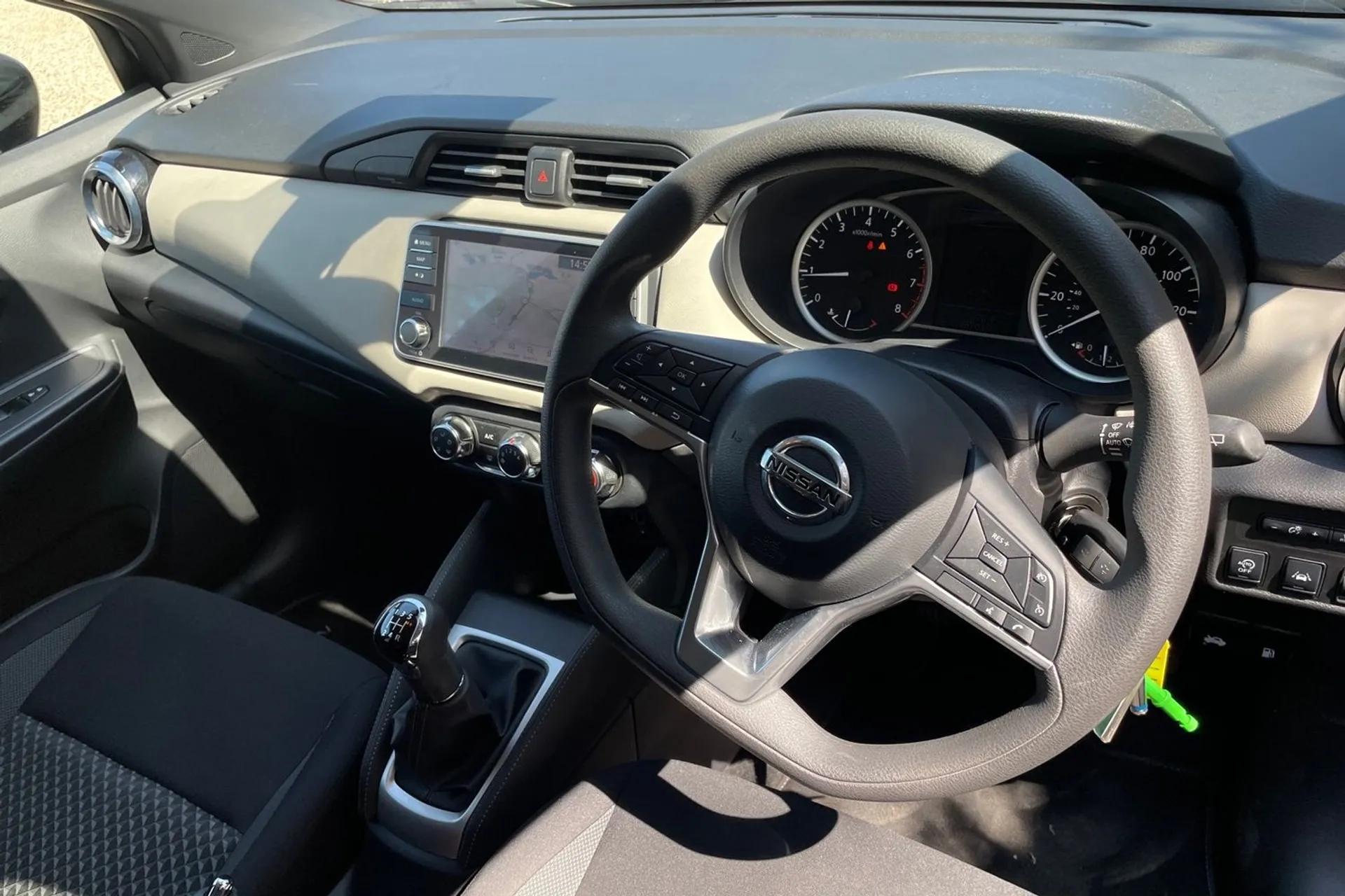 NISSAN MICRA thumbnail image number 28