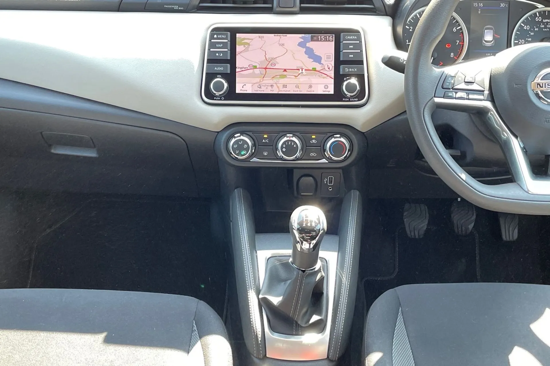 NISSAN MICRA thumbnail image number 36