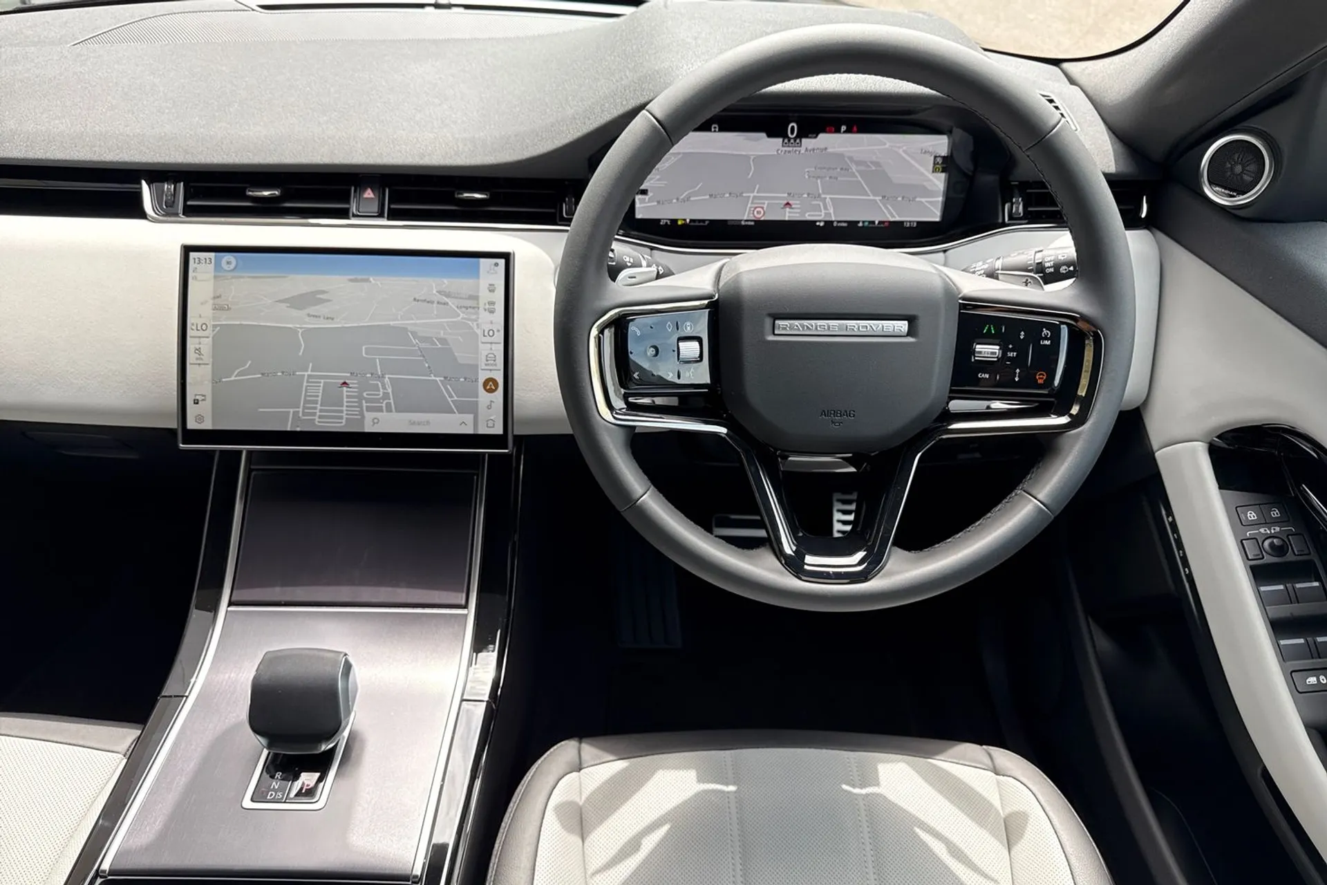 LAND ROVER RANGE ROVER EVOQUE thumbnail image number 25