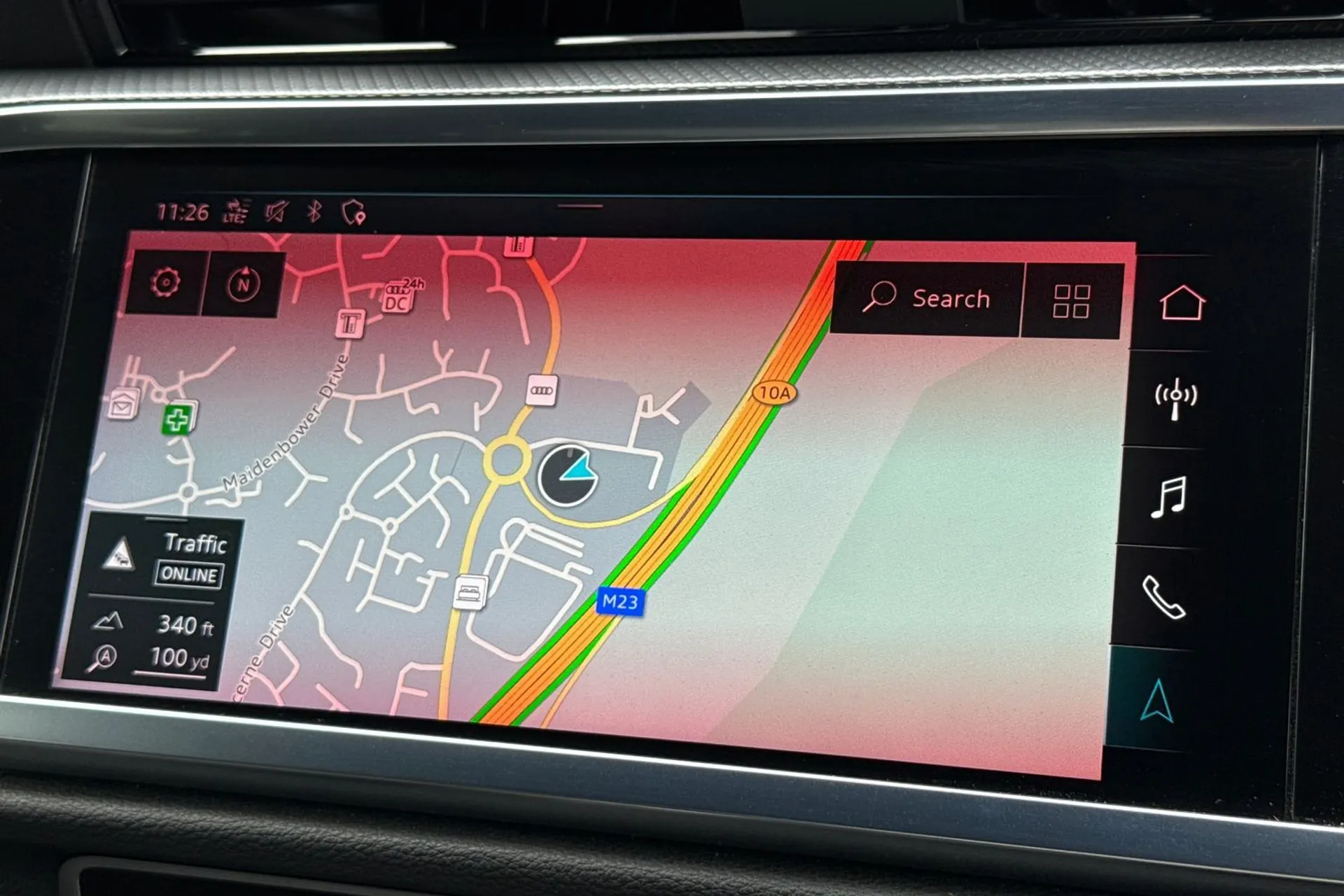 Audi Q3 thumbnail image number 3