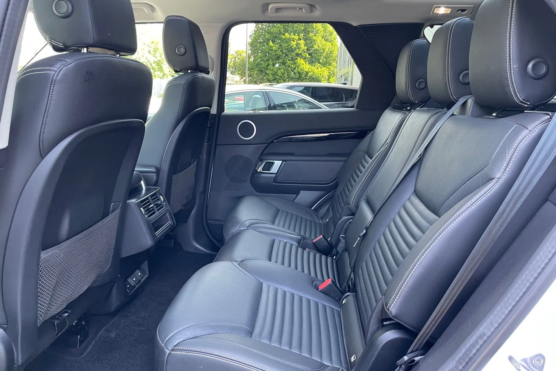 LAND ROVER DISCOVERY thumbnail image number 53