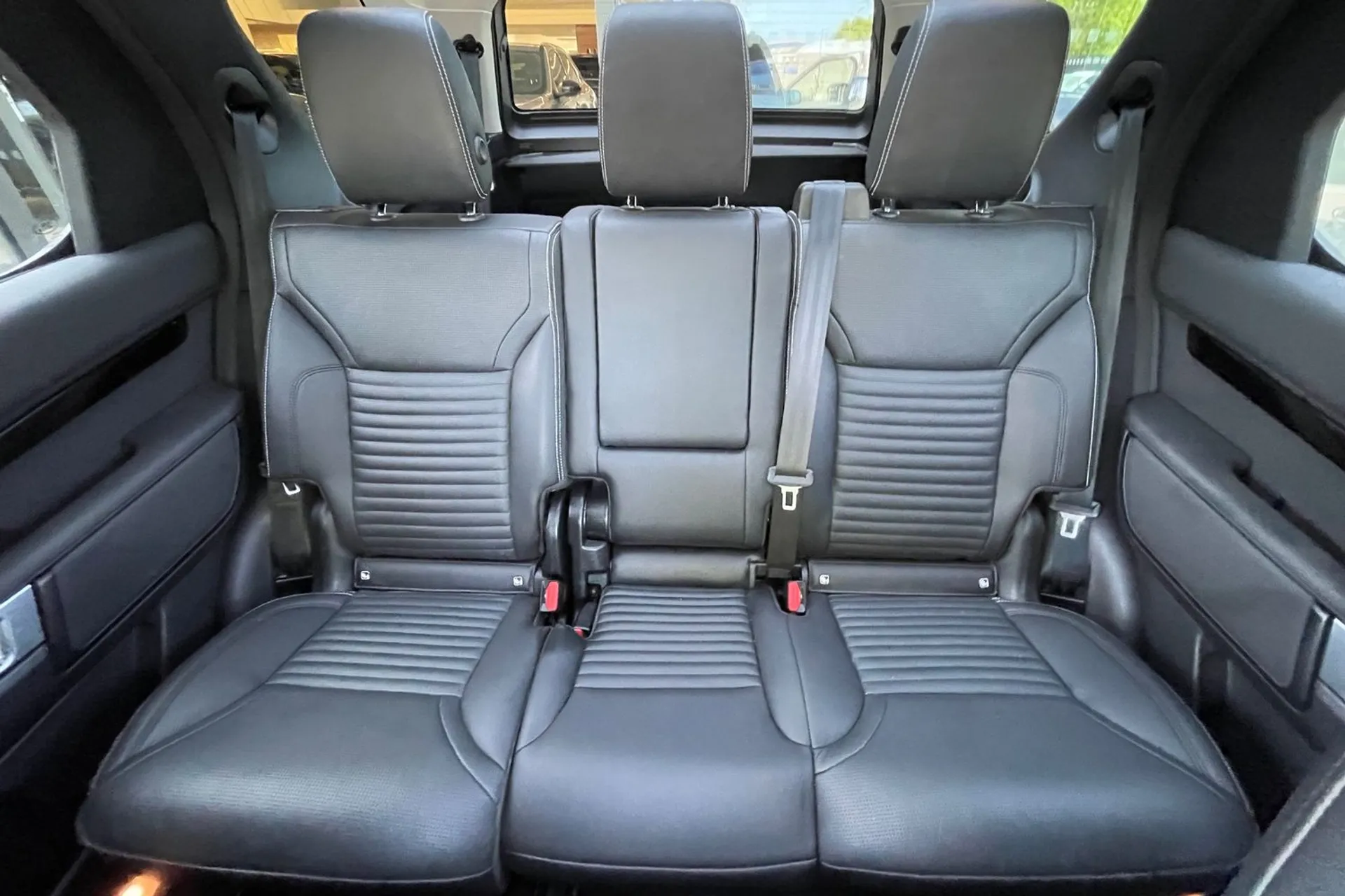 LAND ROVER DISCOVERY thumbnail image number 11