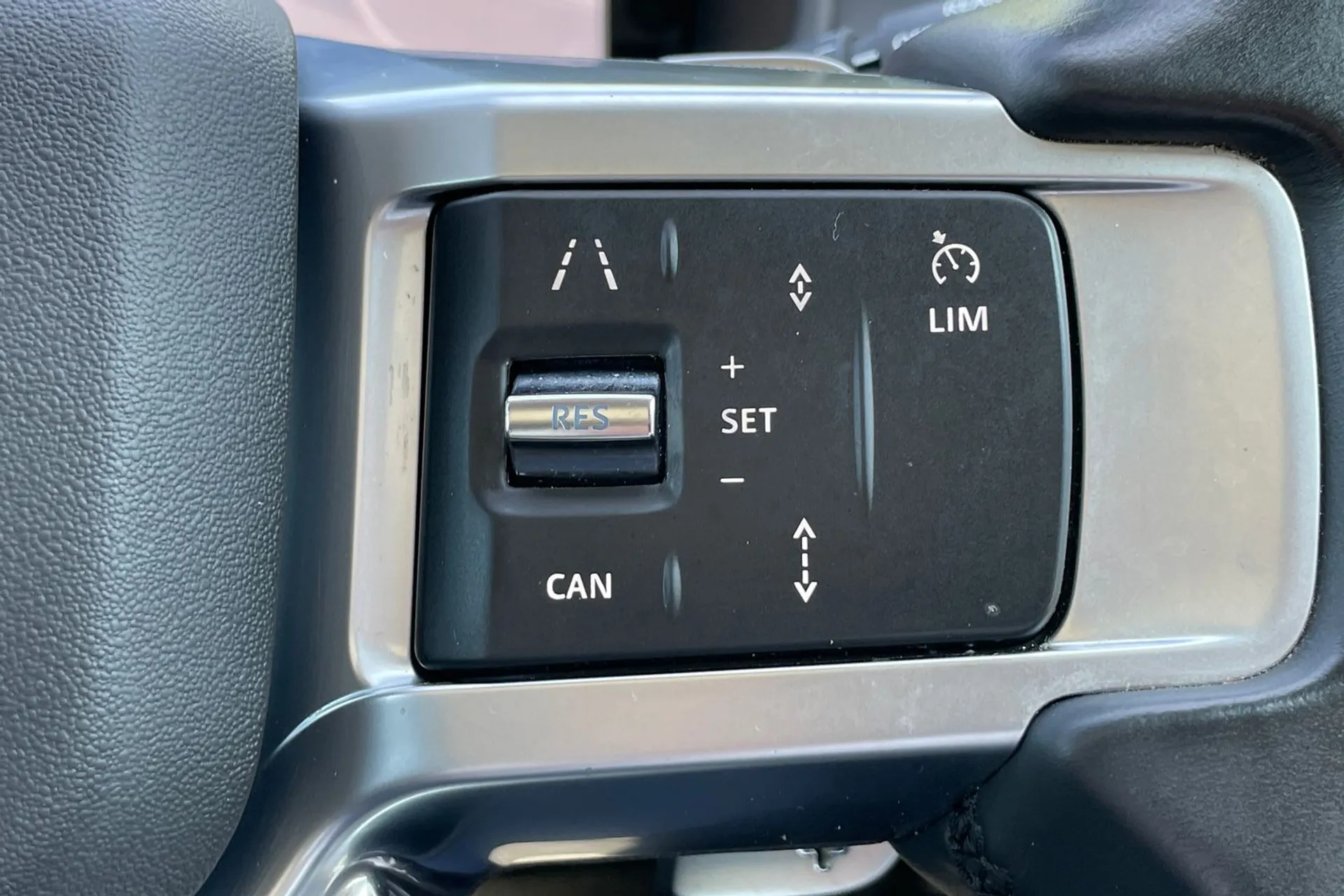 LAND ROVER DISCOVERY thumbnail image number 26