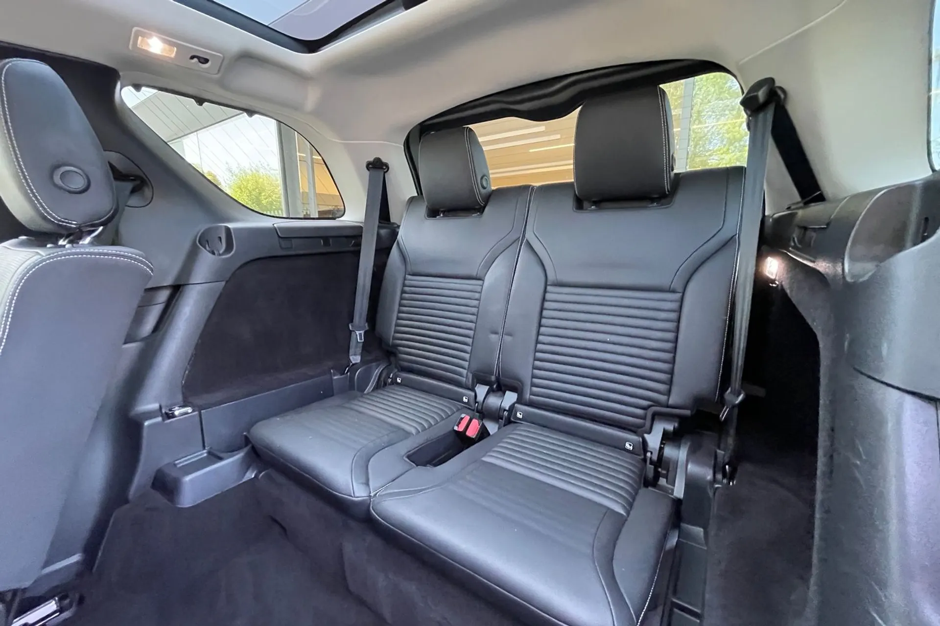 LAND ROVER DISCOVERY thumbnail image number 34