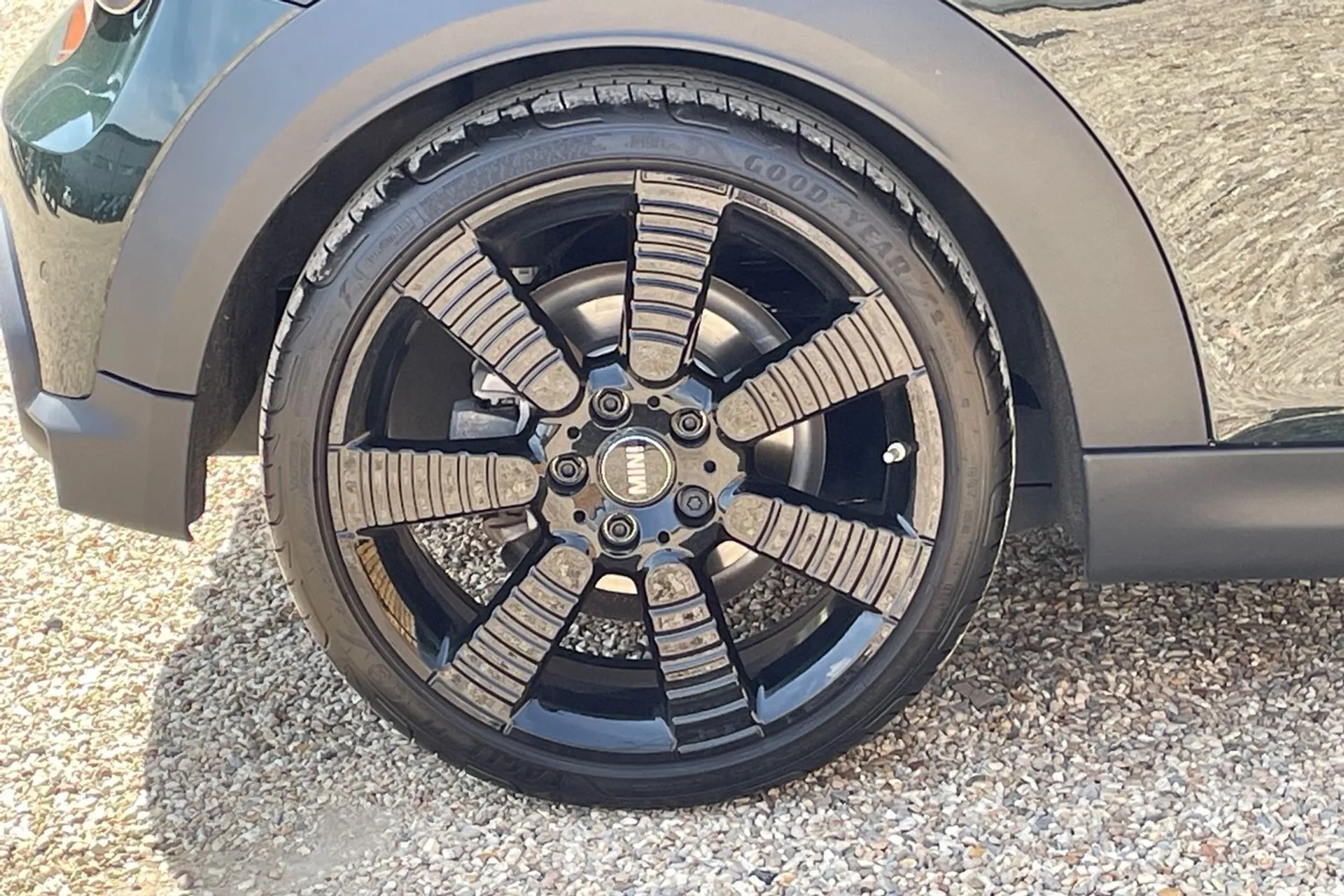MINI COOPER S RESOLUTE EDITION thumbnail image number 14