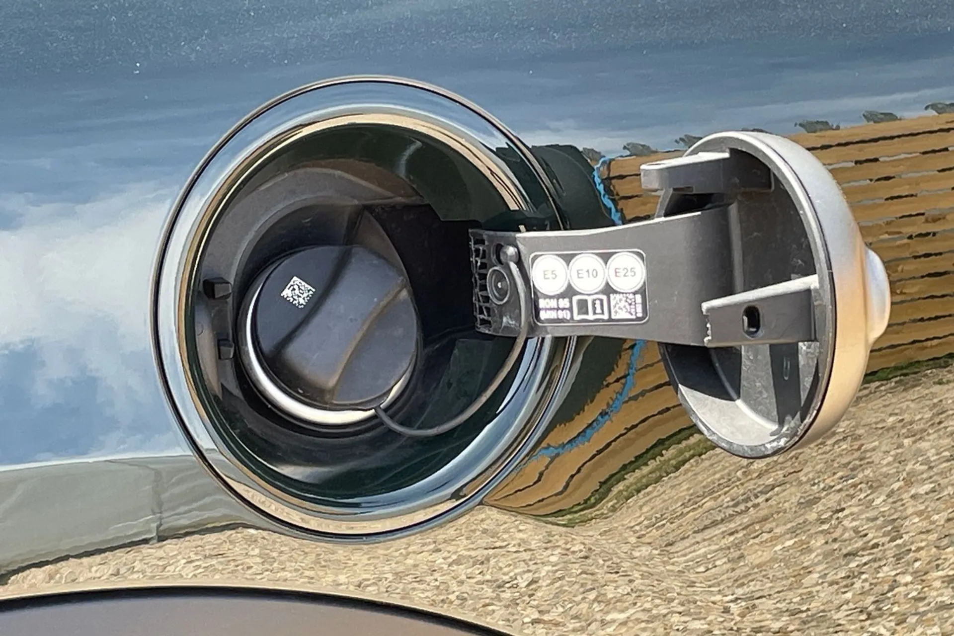 MINI COOPER S RESOLUTE EDITION thumbnail image number 20