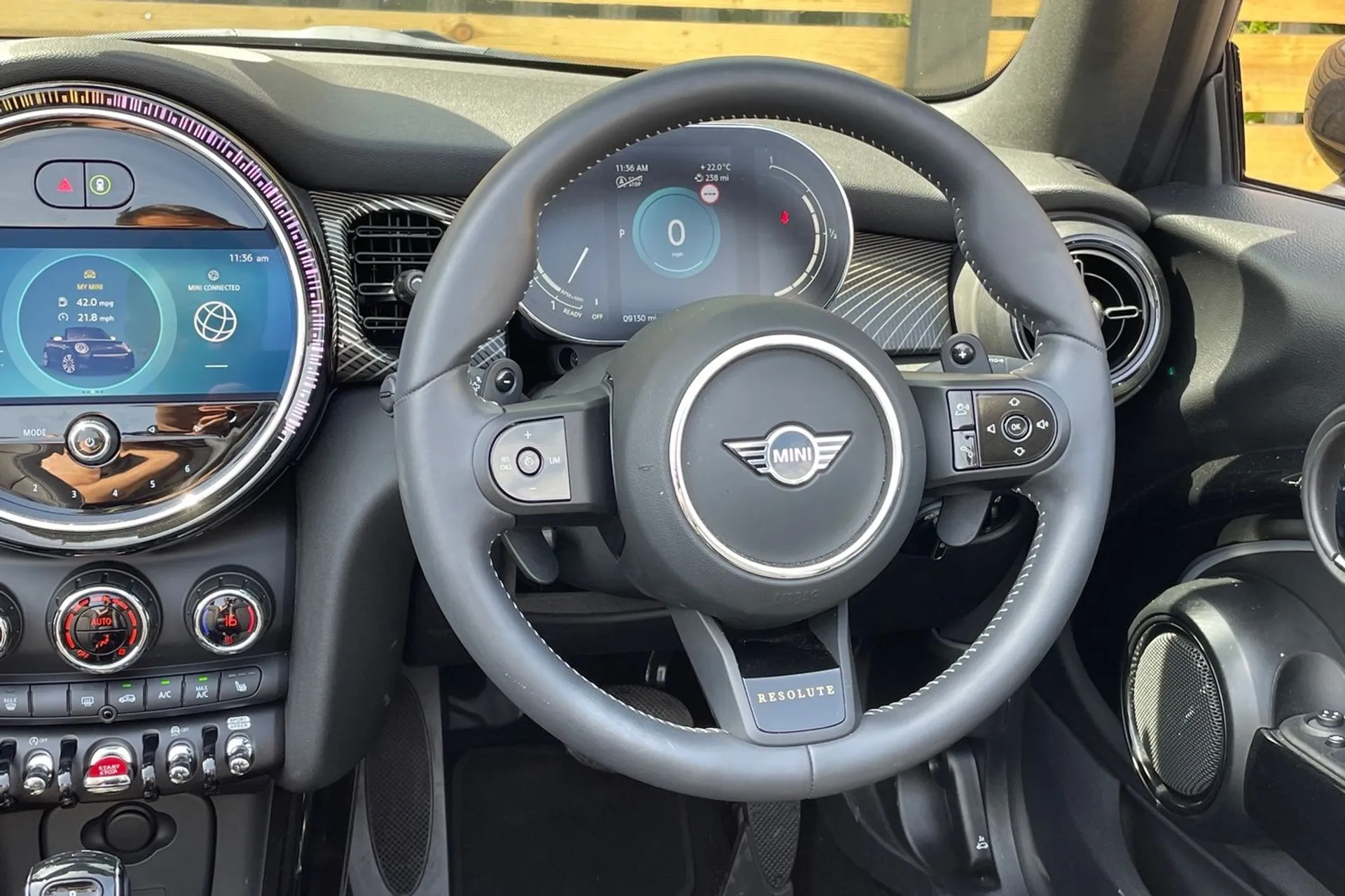 MINI COOPER S RESOLUTE EDITION thumbnail image number 36