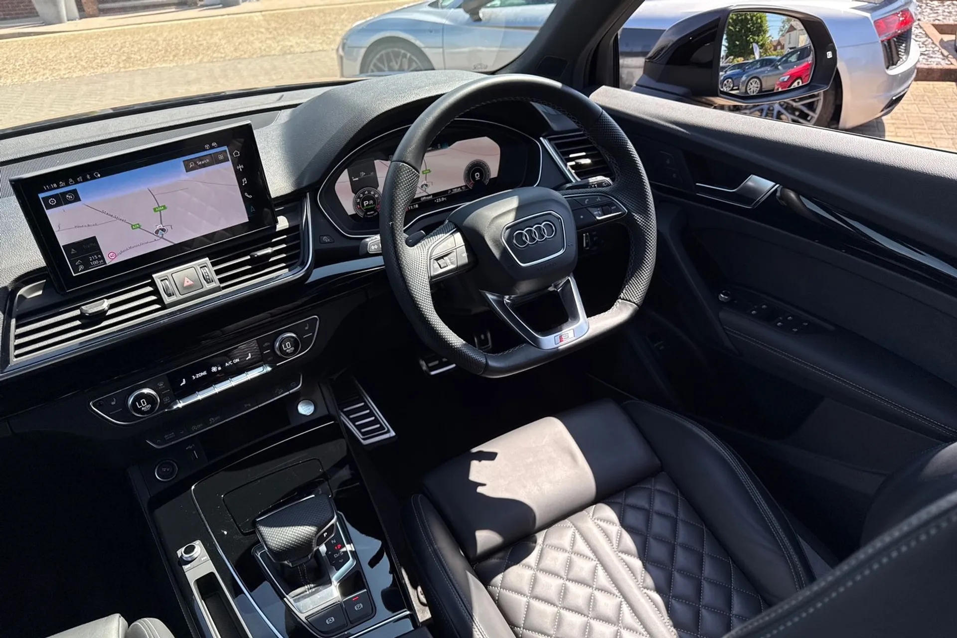 Audi Q5 thumbnail image number 38
