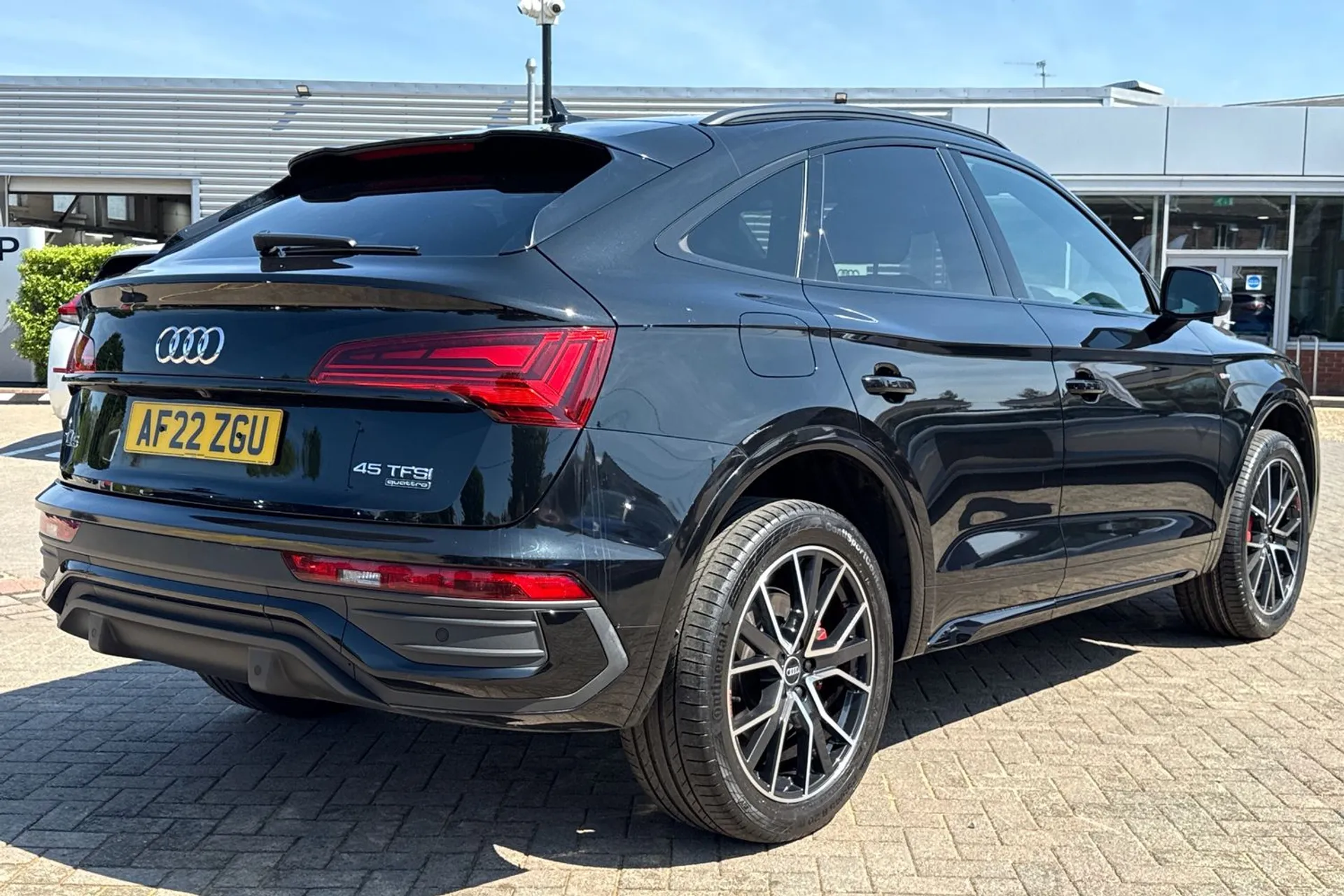 Audi Q5 thumbnail image number 4