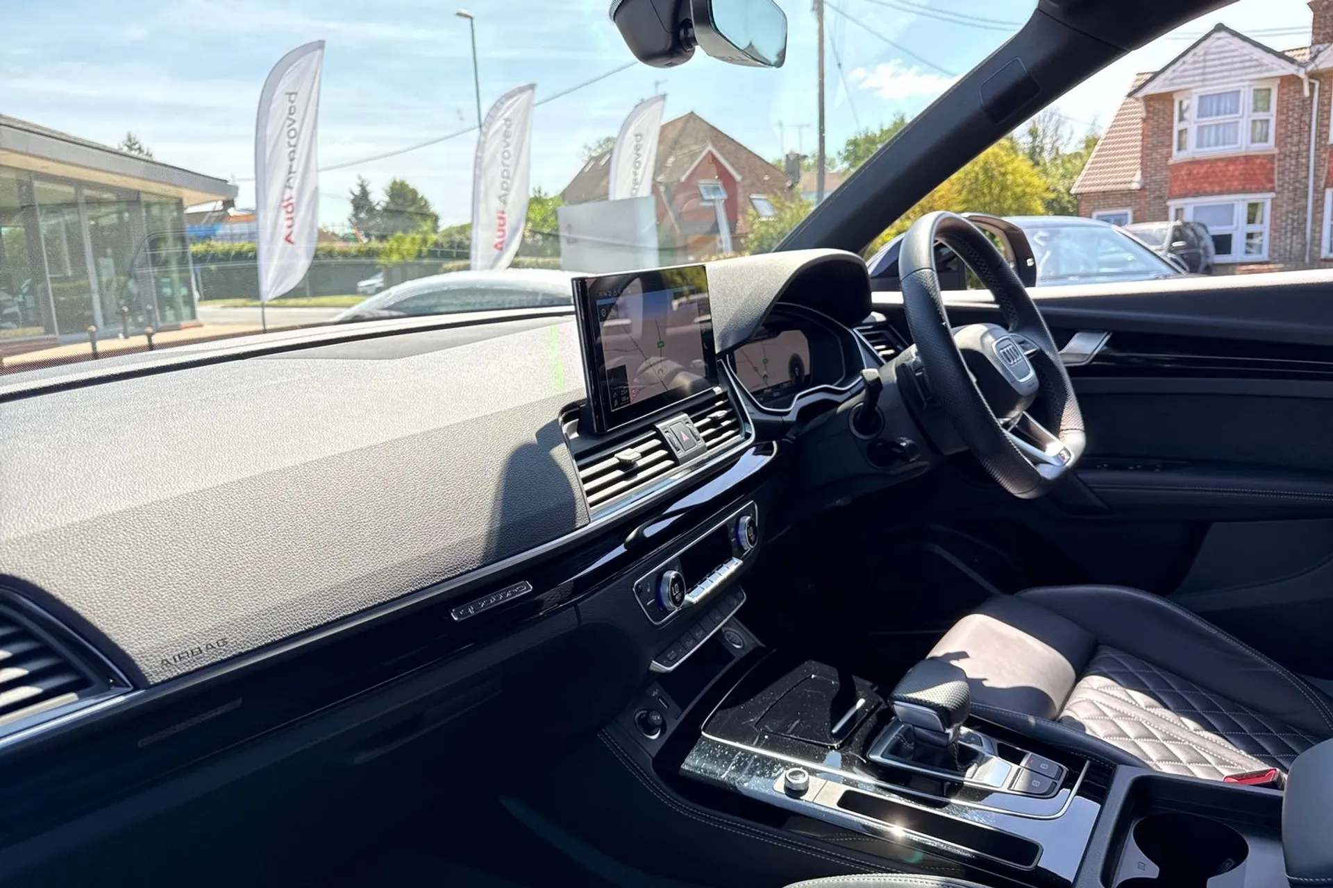 Audi Q5 thumbnail image number 28