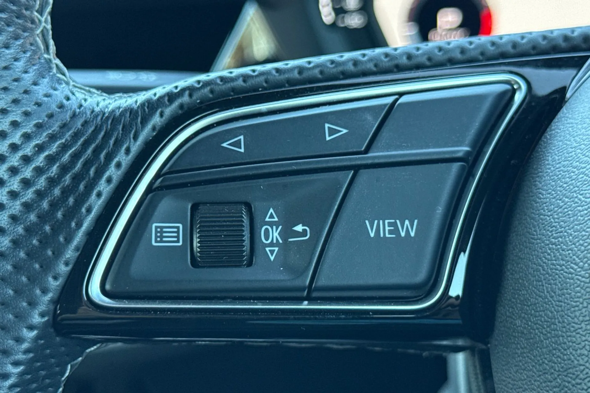 Audi A3 thumbnail image number 21