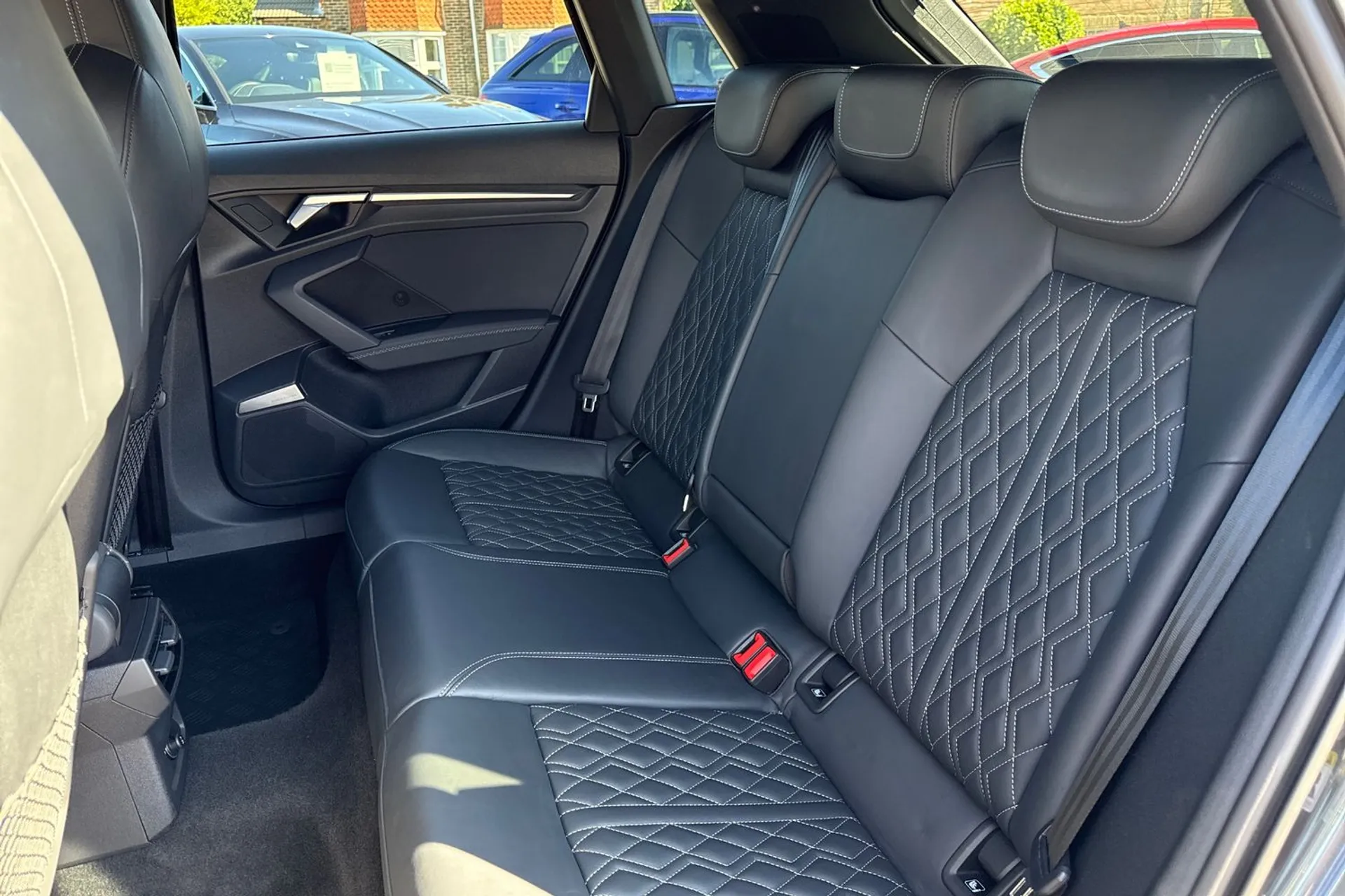 Audi A3 thumbnail image number 40