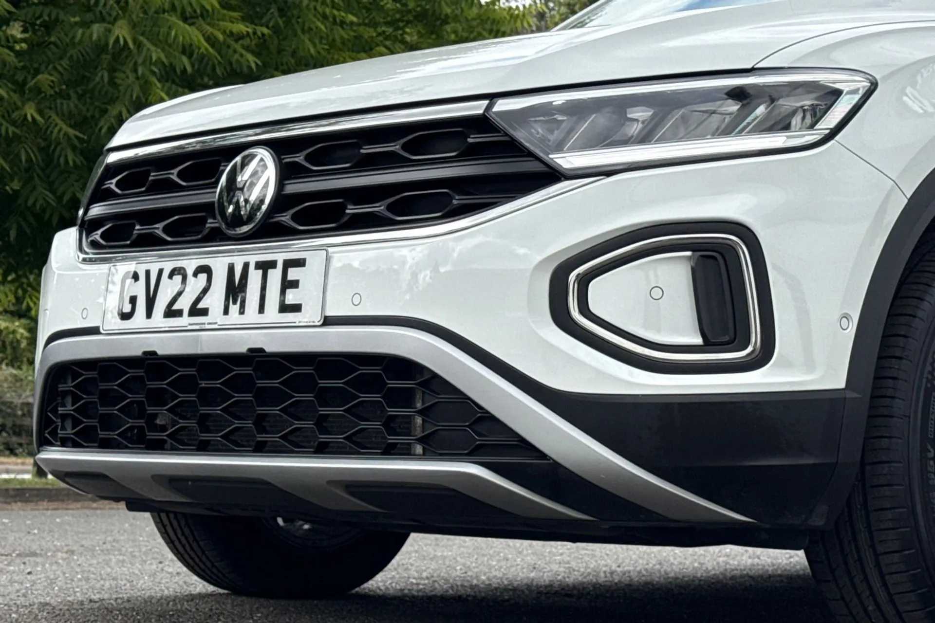 VOLKSWAGEN T-ROC thumbnail image number 30