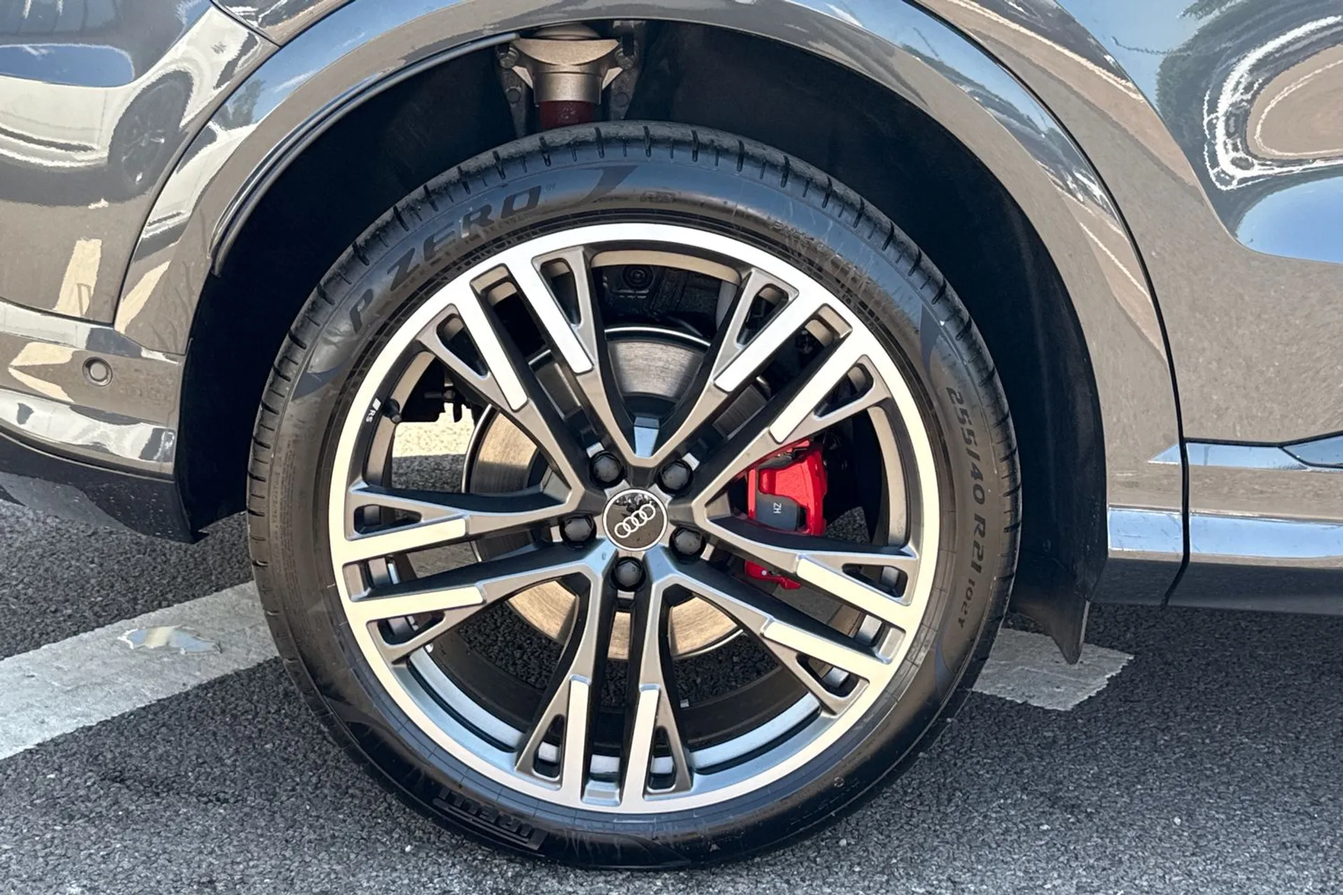 Audi Q5 thumbnail image number 12