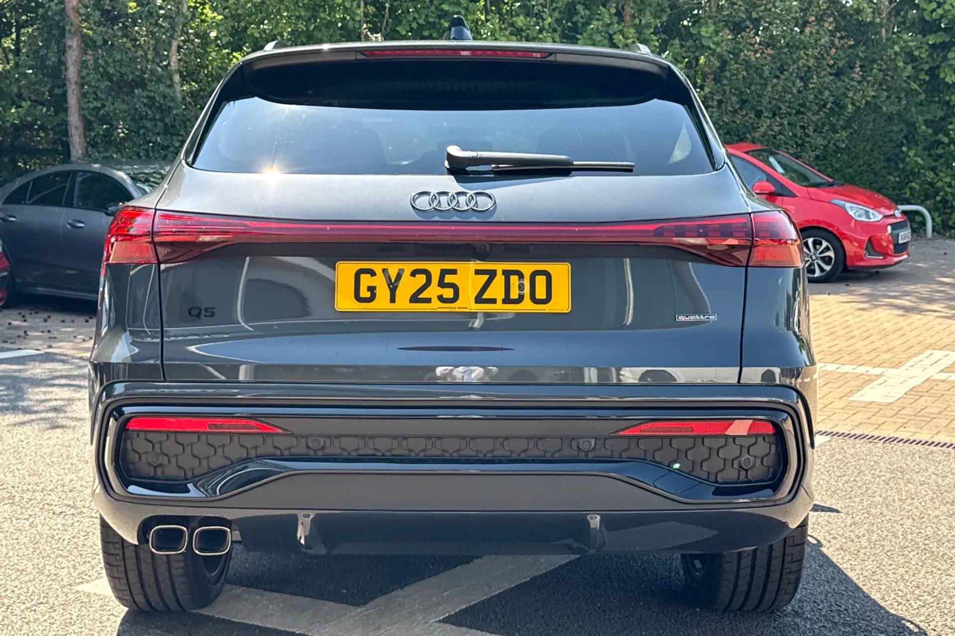 Audi Q5 thumbnail image number 7