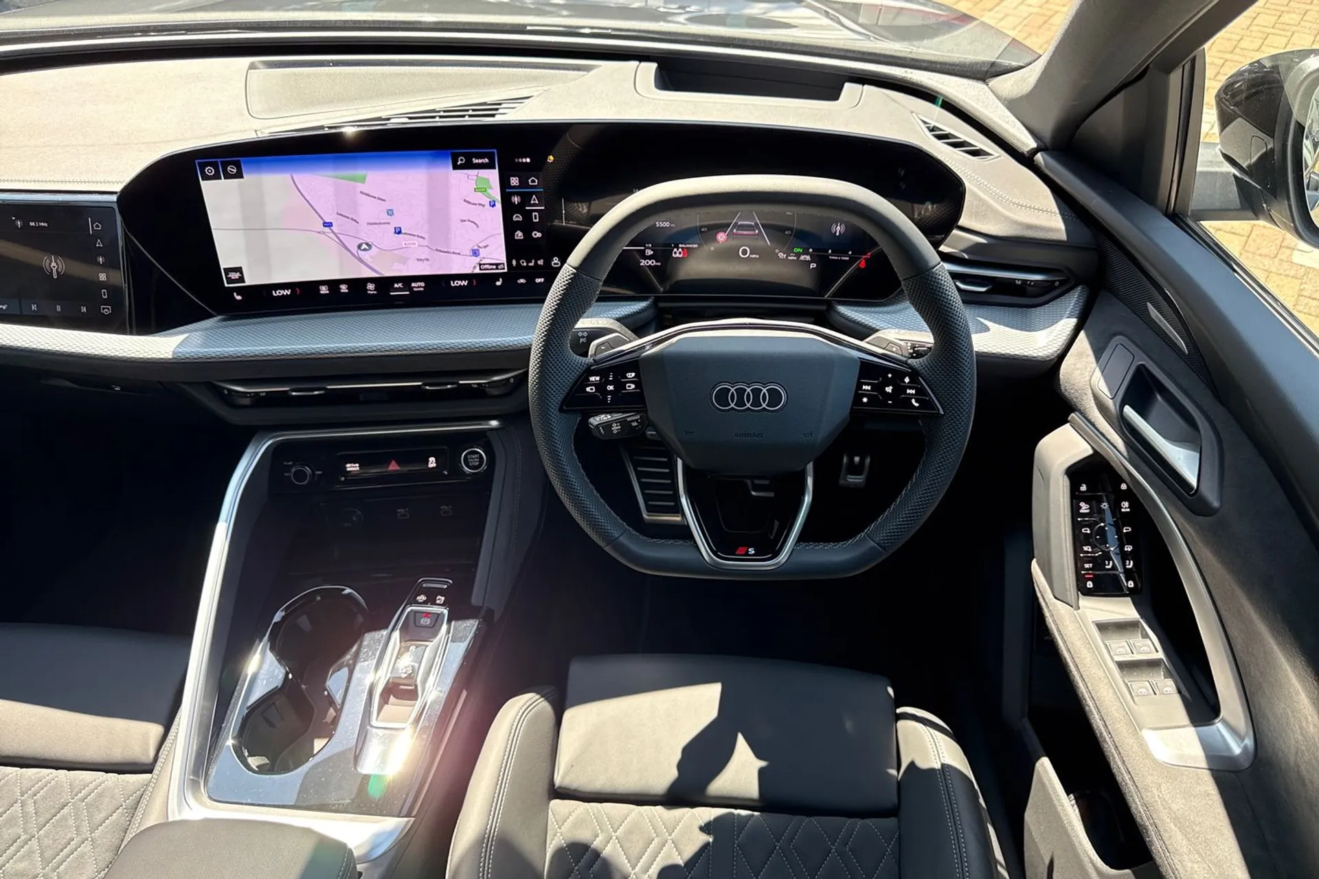 Audi Q5 thumbnail image number 34