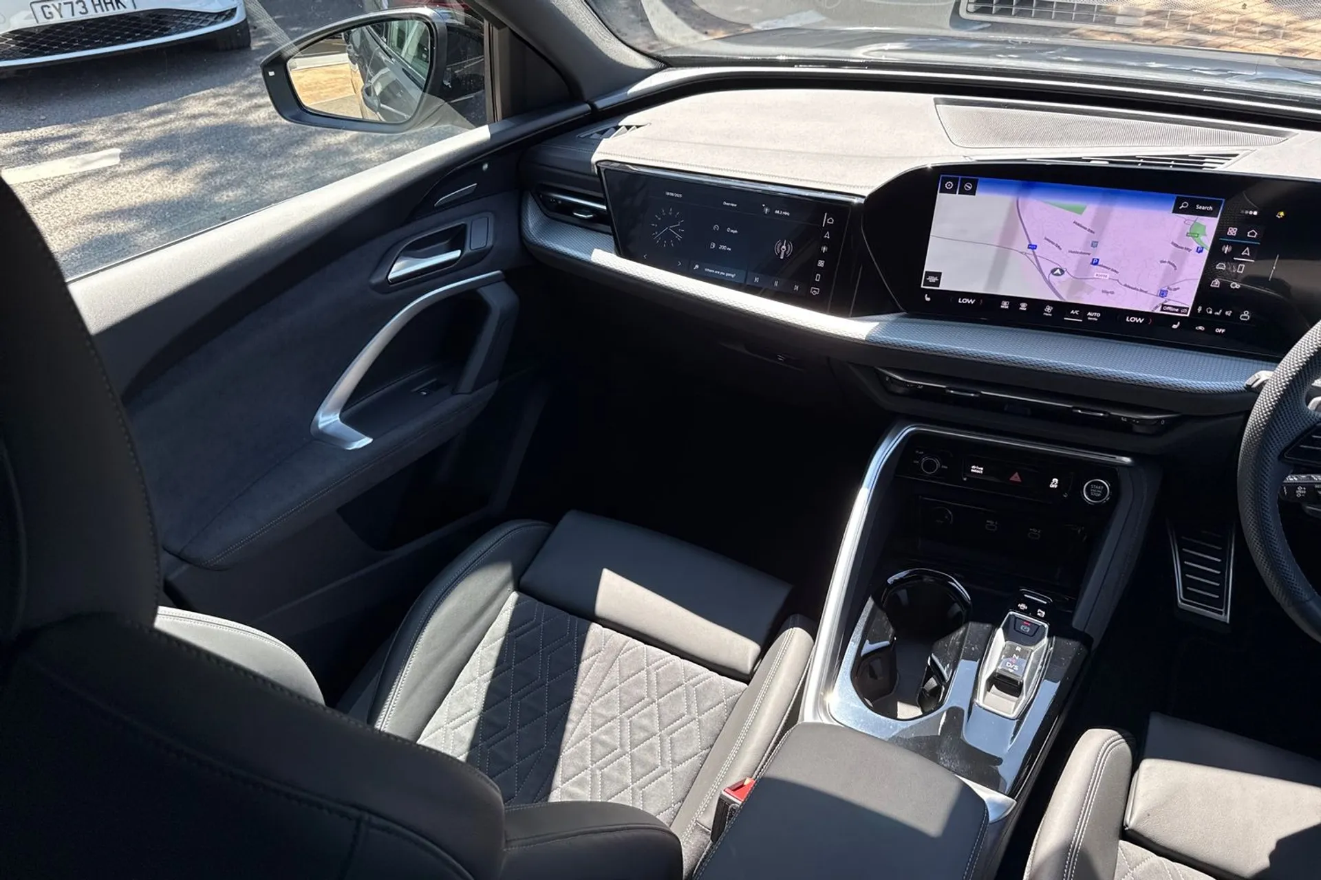 Audi Q5 thumbnail image number 32