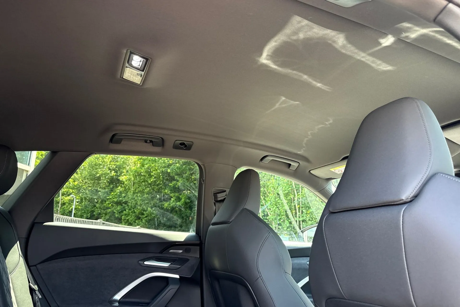 Audi Q5 thumbnail image number 22