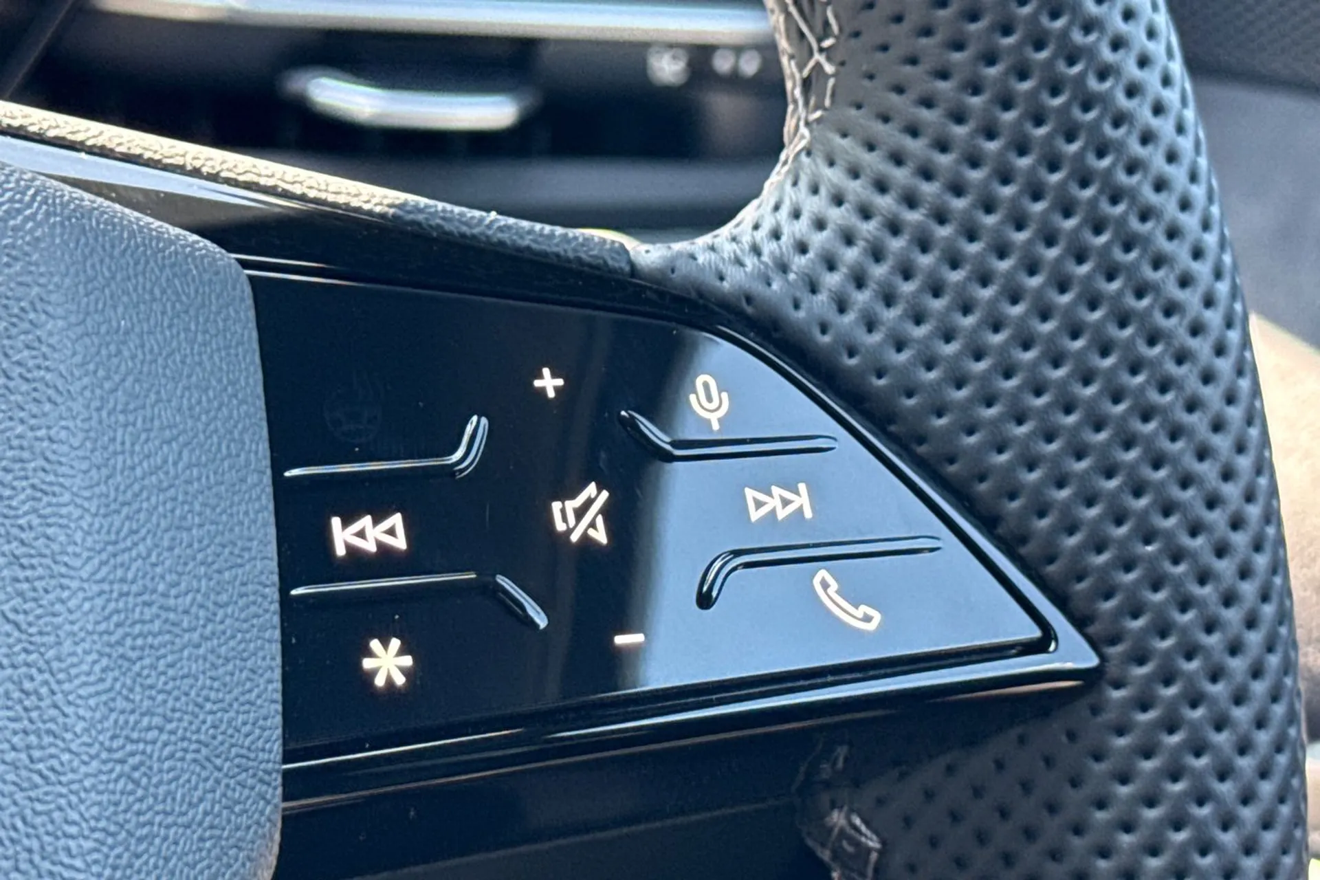 Audi Q5 thumbnail image number 37