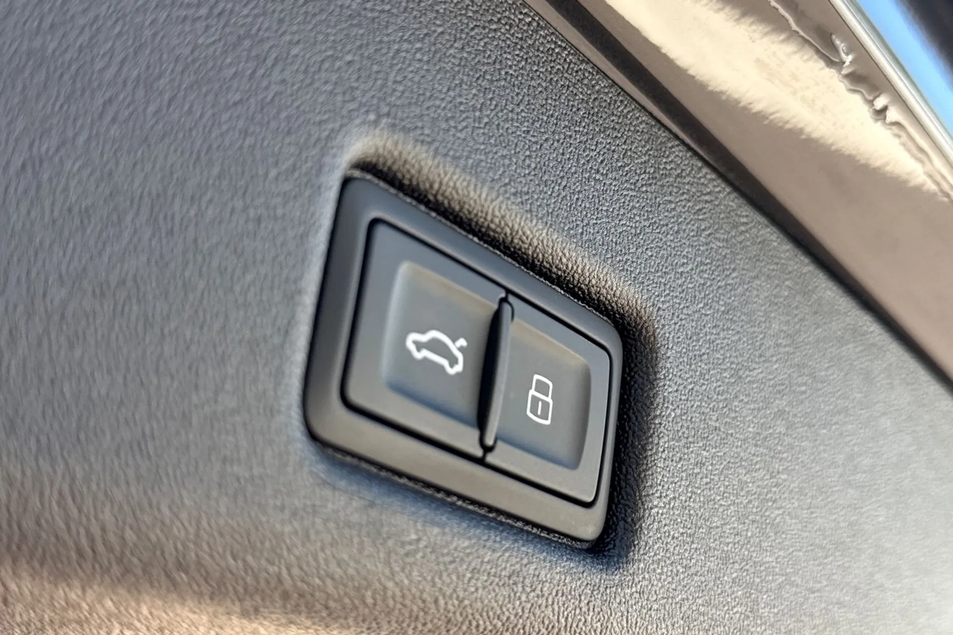 Audi Q5 thumbnail image number 19