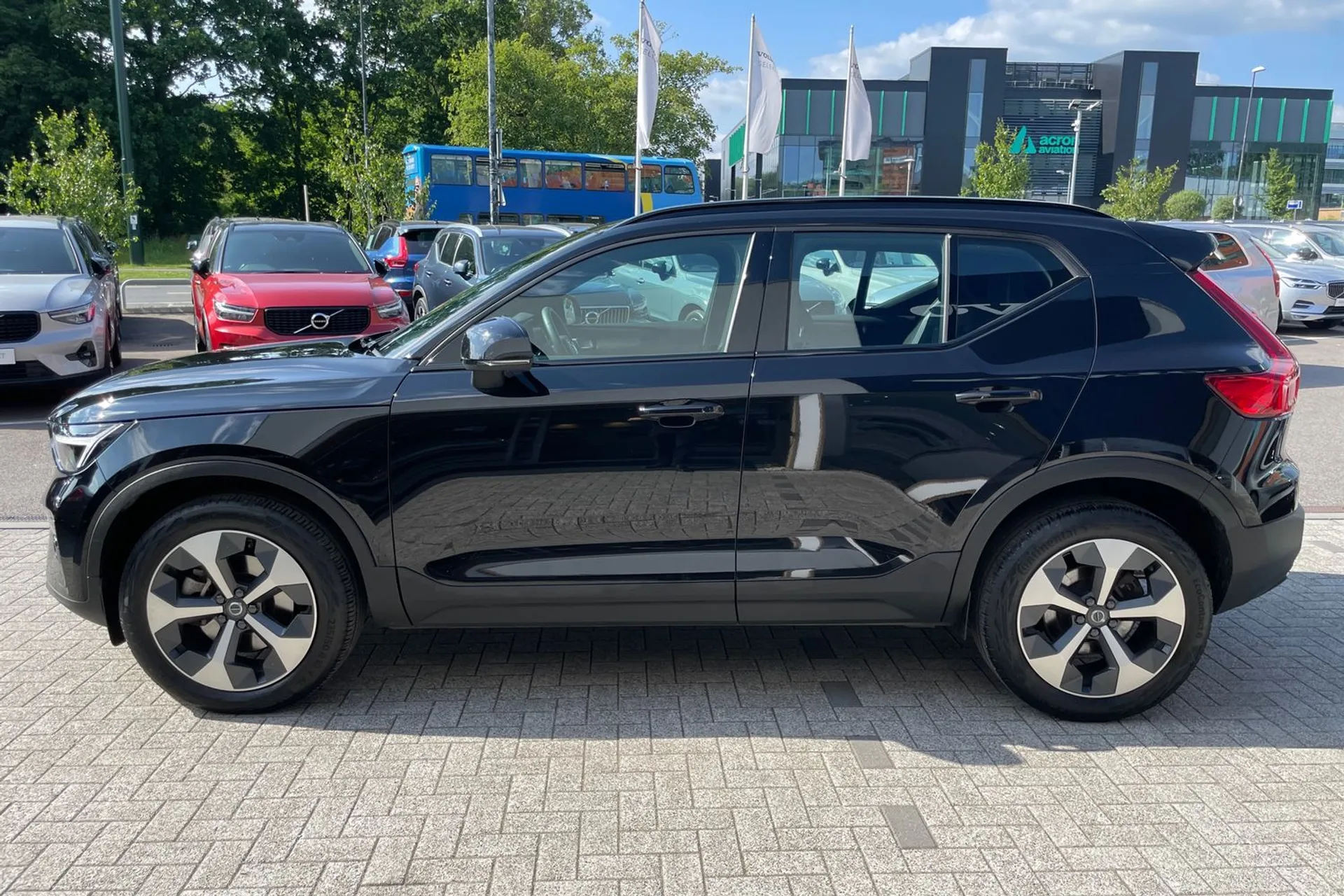 Volvo XC40 thumbnail image number 10