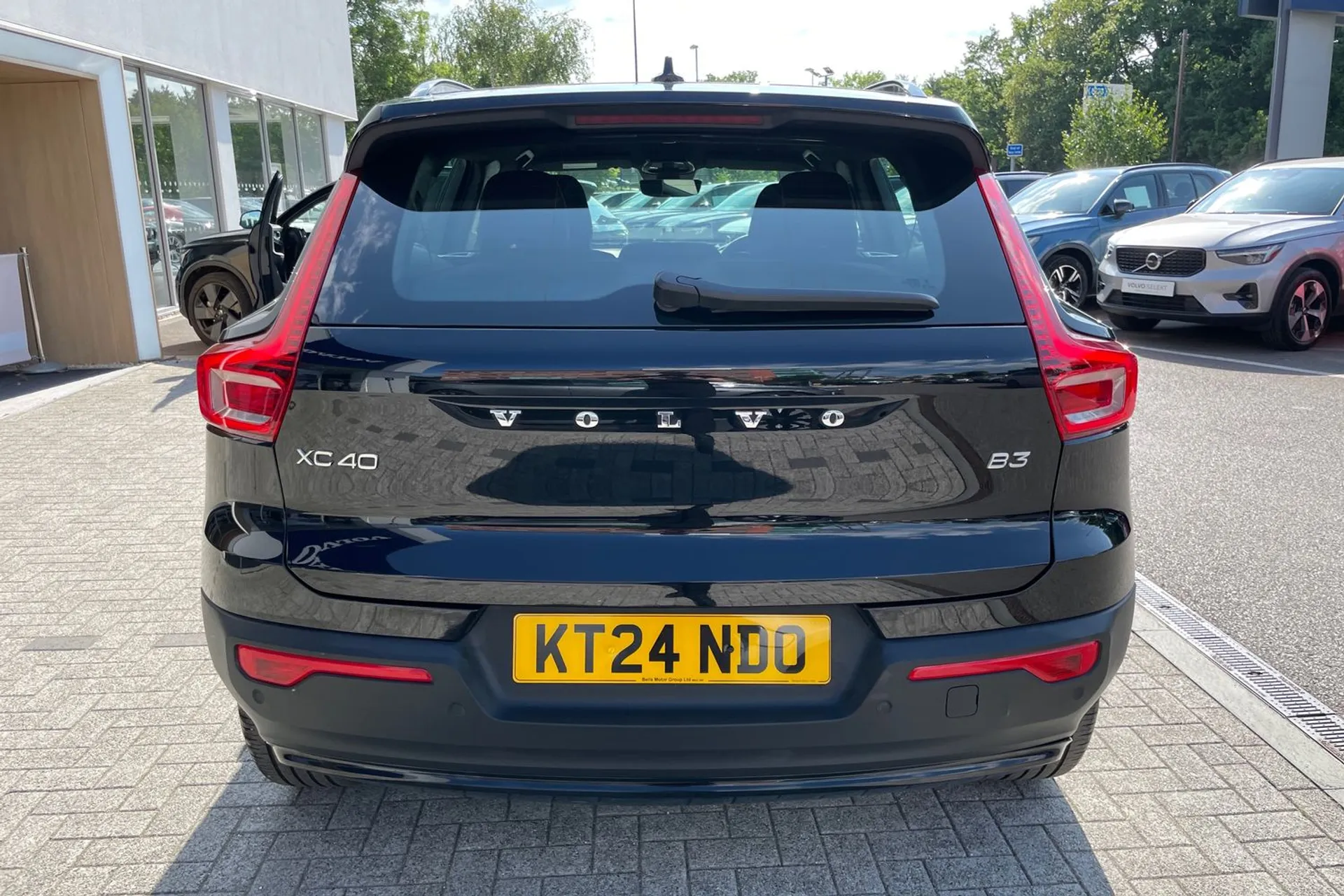 Volvo XC40 thumbnail image number 8