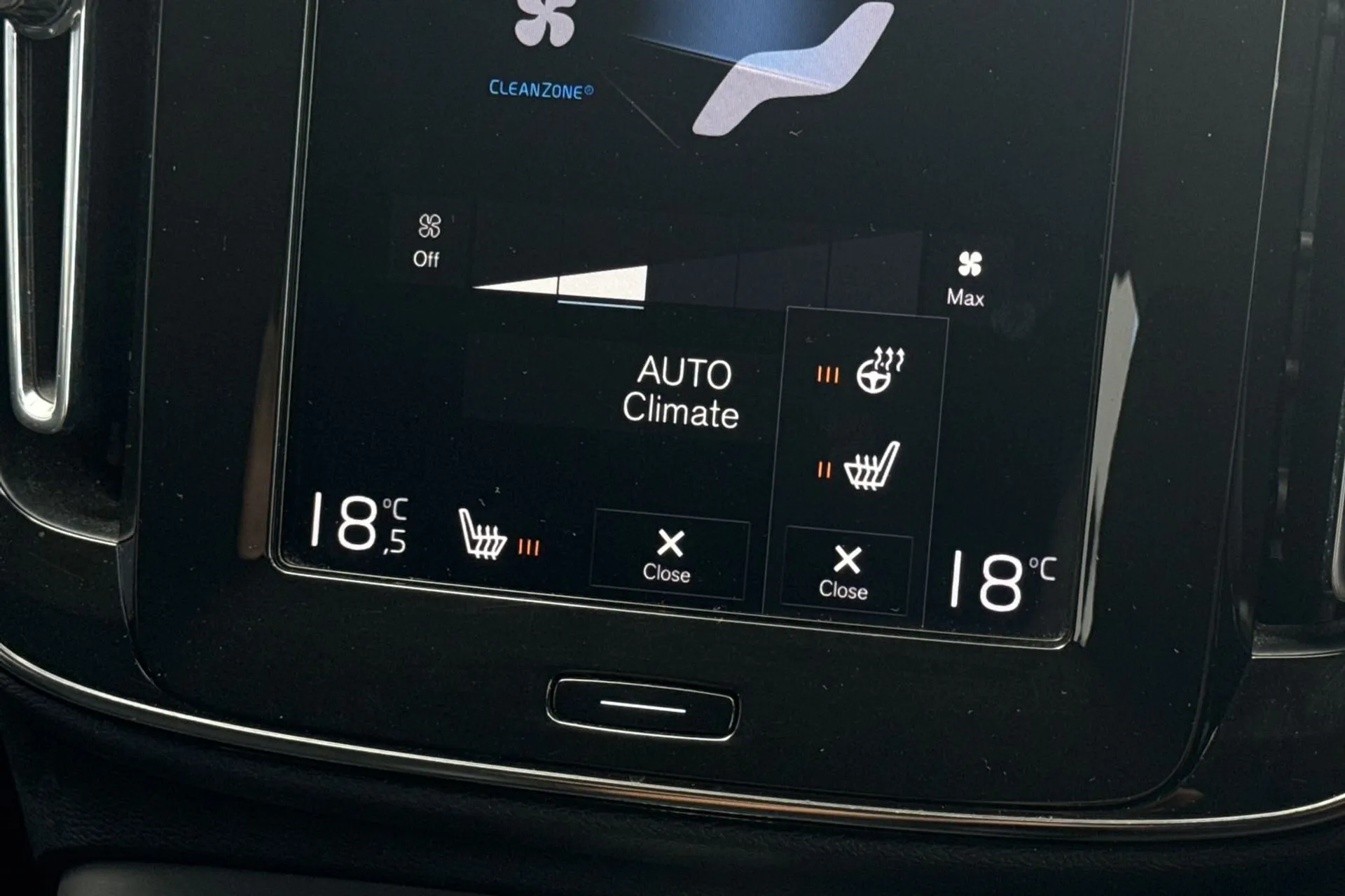 Volvo XC40 thumbnail image number 39